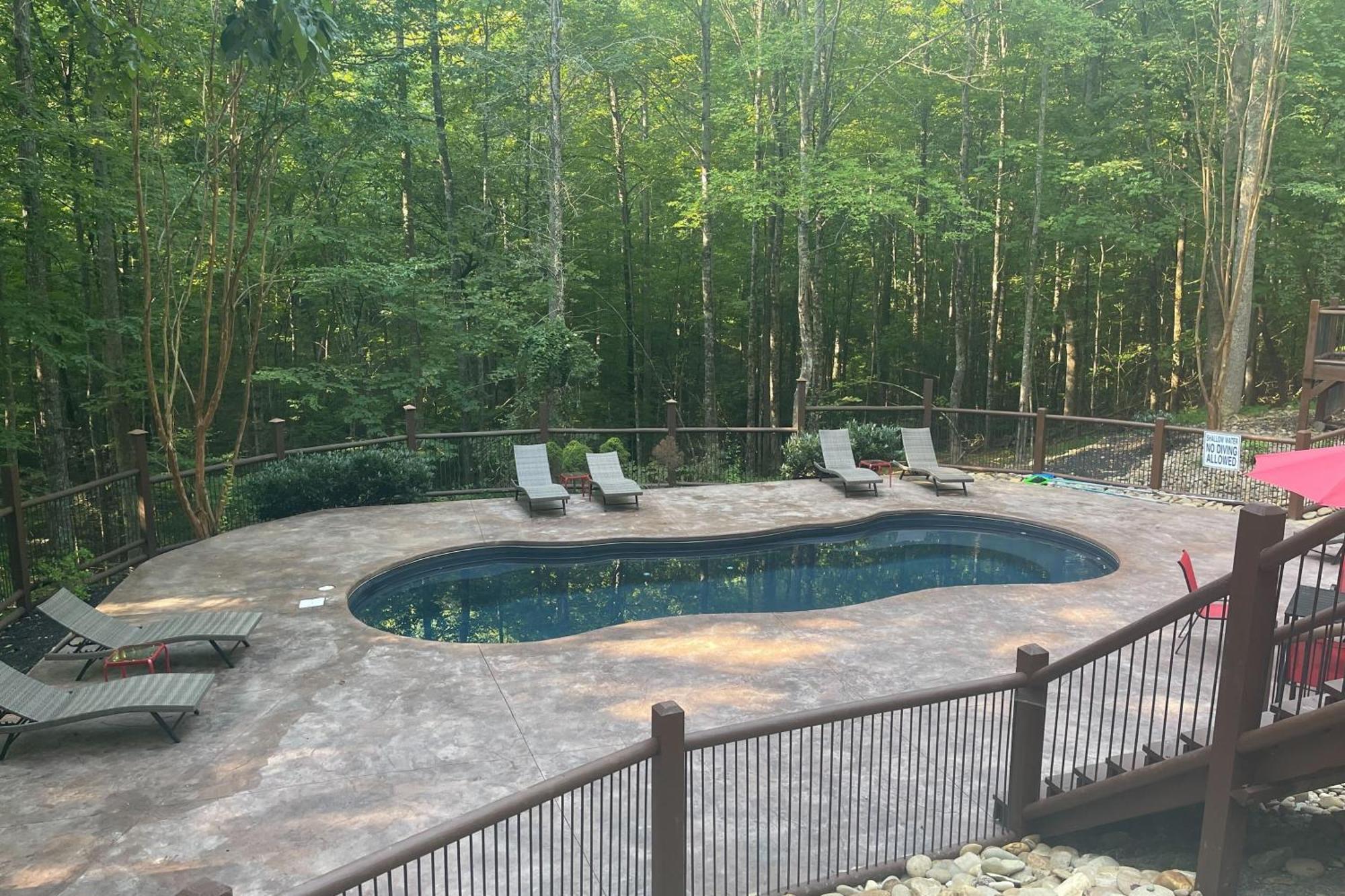 Misty Mountain By Avantstay Hot Tub Mountain Views Theater Pool Table Gatlinburg