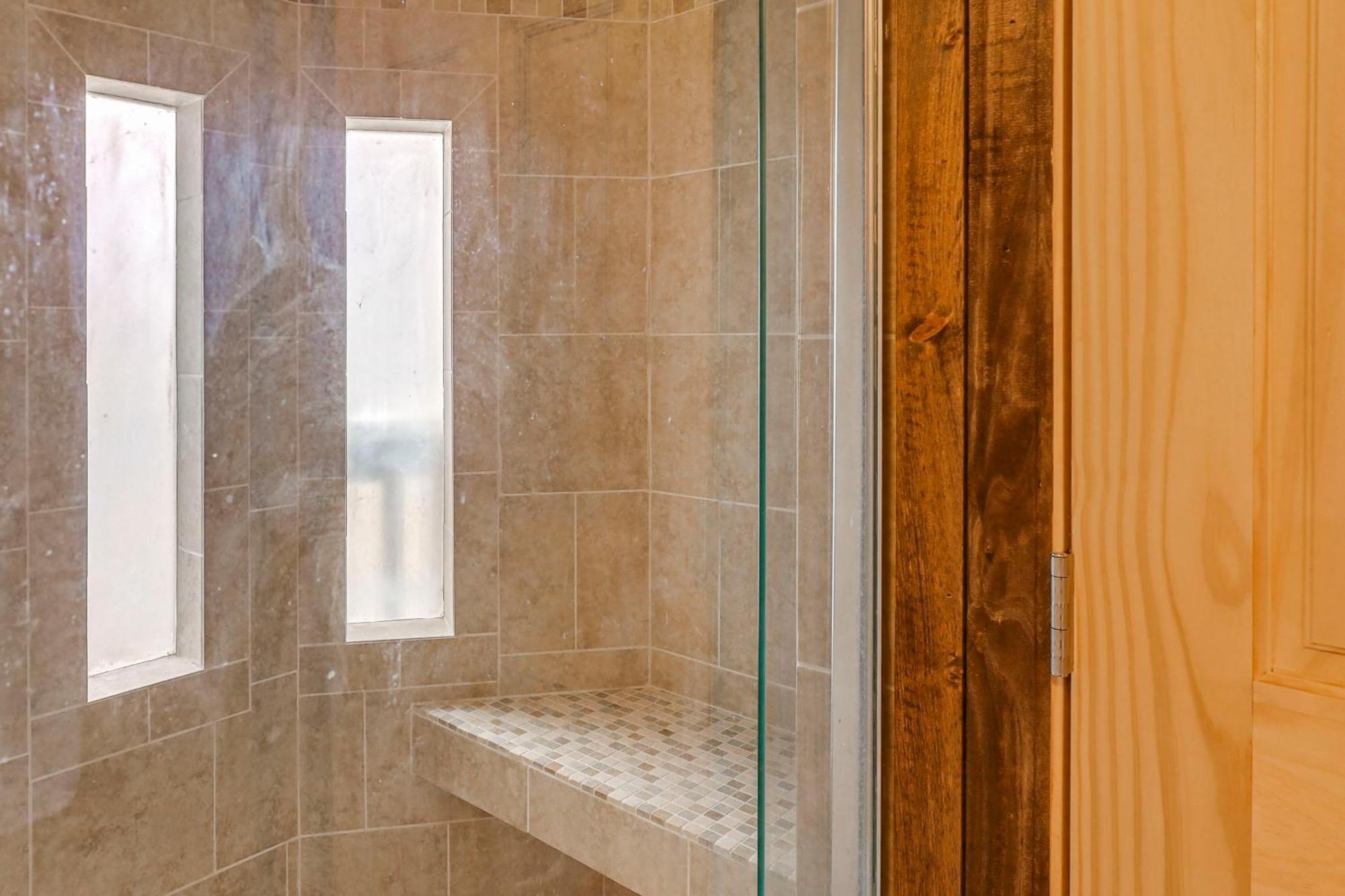 Family-friendly With Hot Tub In Gatlinburg! *