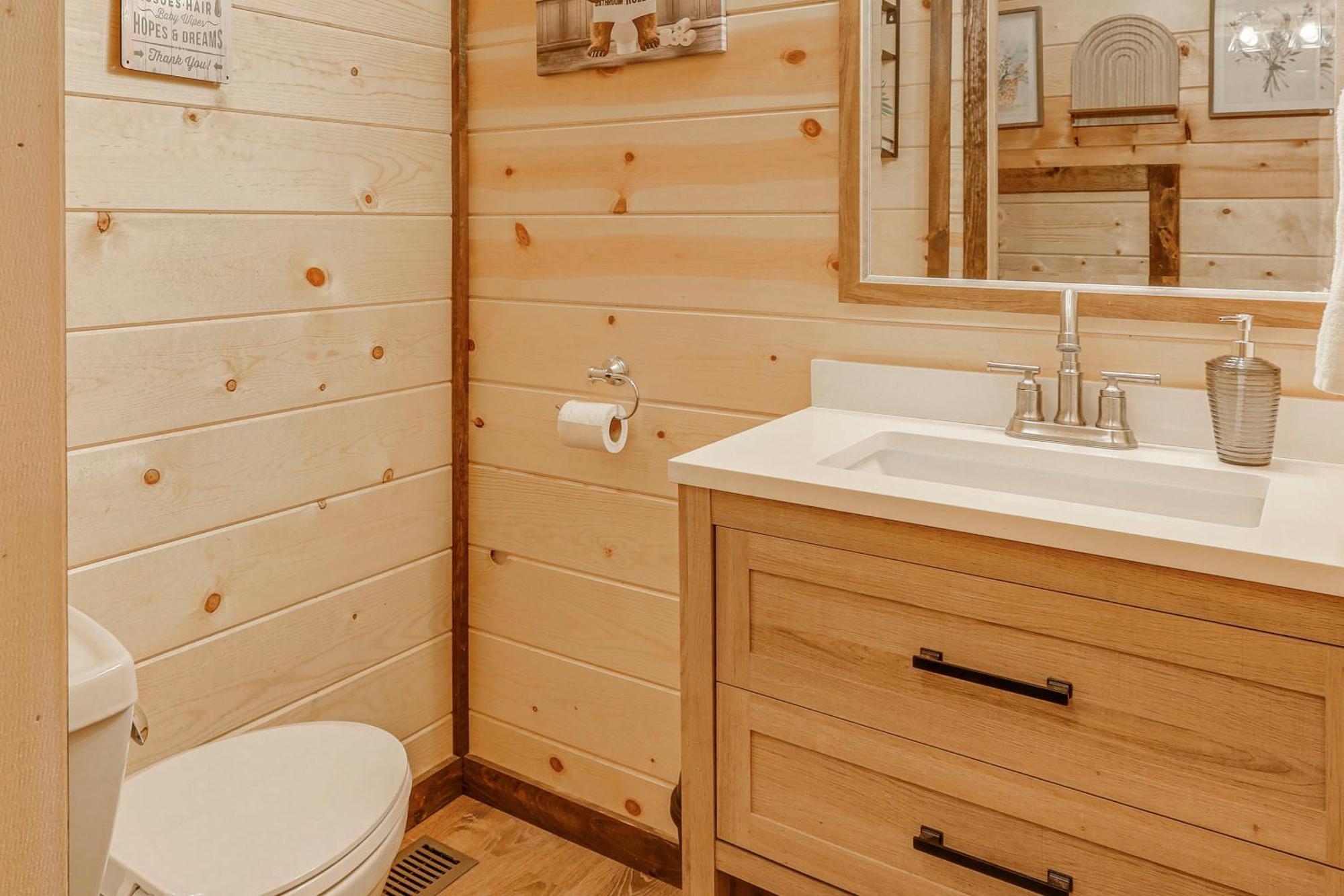 Family-friendly With Hot Tub In Gatlinburg! Gatlinburg
