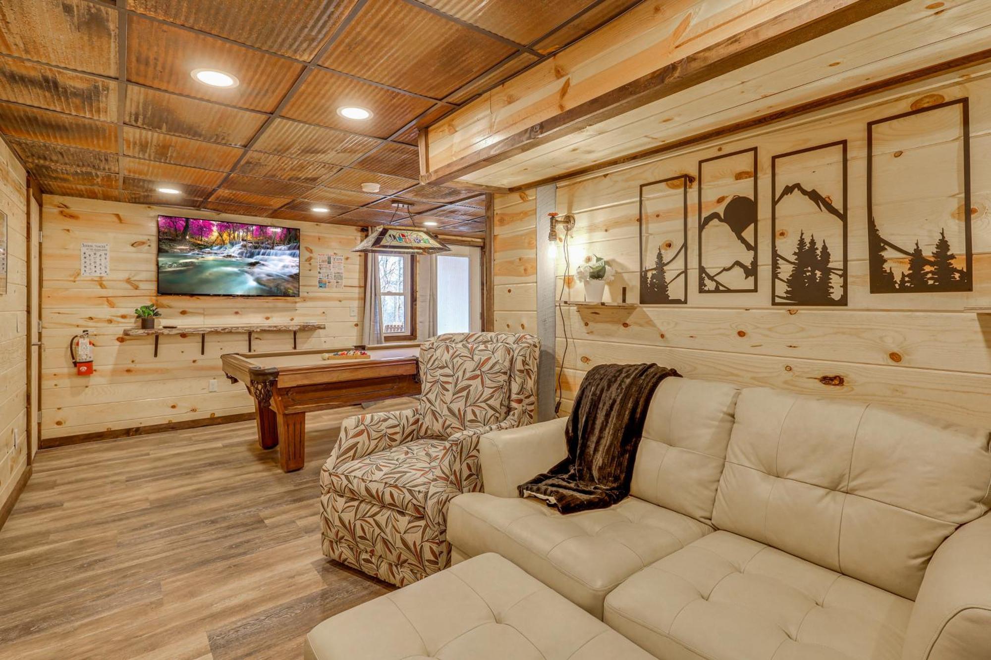 Family-friendly With Hot Tub In Gatlinburg! Holiday home