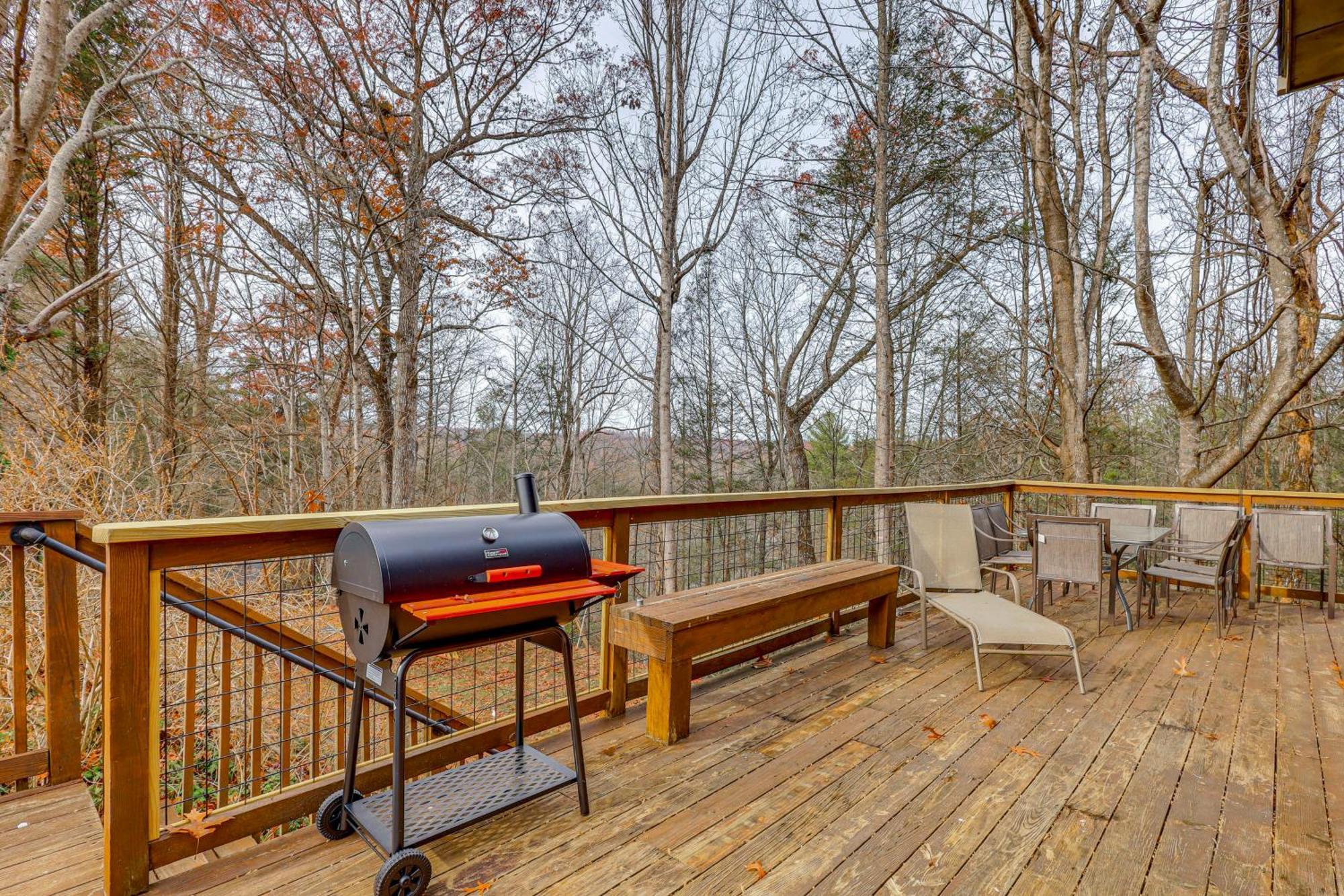 Family-friendly With Hot Tub In Gatlinburg! Holiday home Gatlinburg