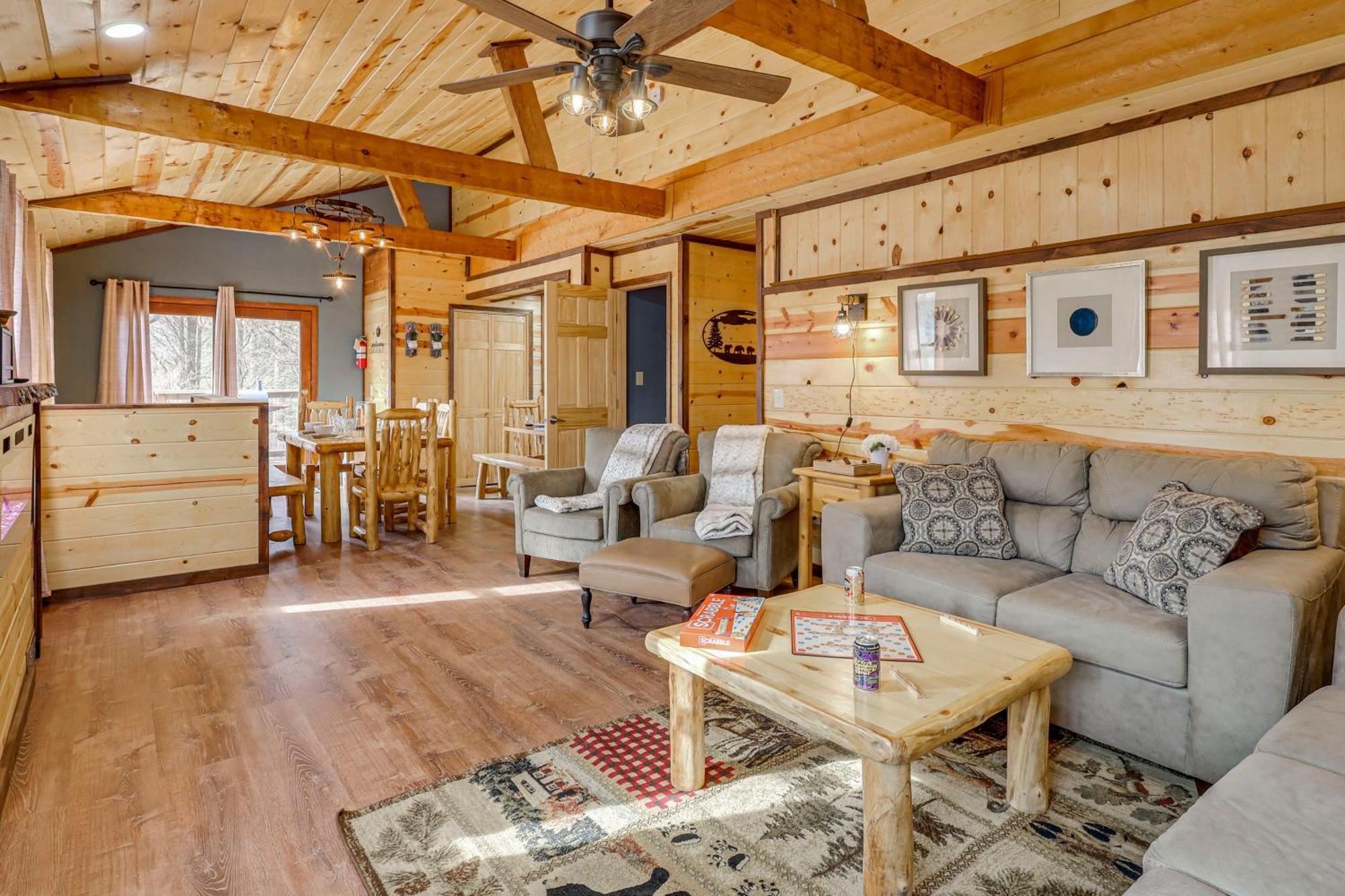 Family-friendly With Hot Tub In Gatlinburg! * Gatlinburg