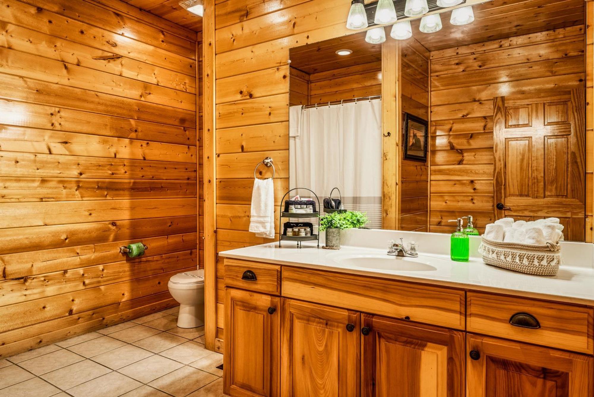 Great Alpine - 4 Kingsuites-july Deals-views-hot Tub-firepit-gamerm *