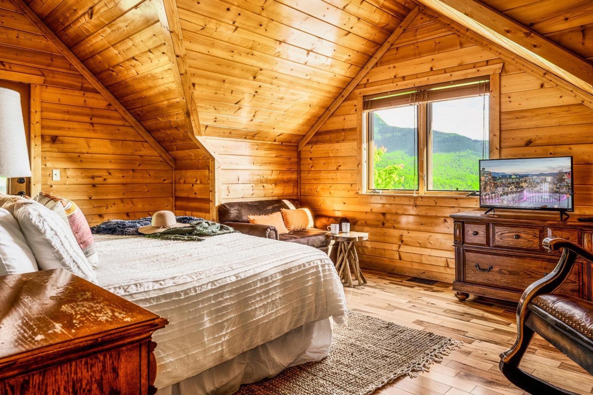 Great Alpine - 4 Kingsuites-july Deals-views-hot Tub-firepit-gamerm