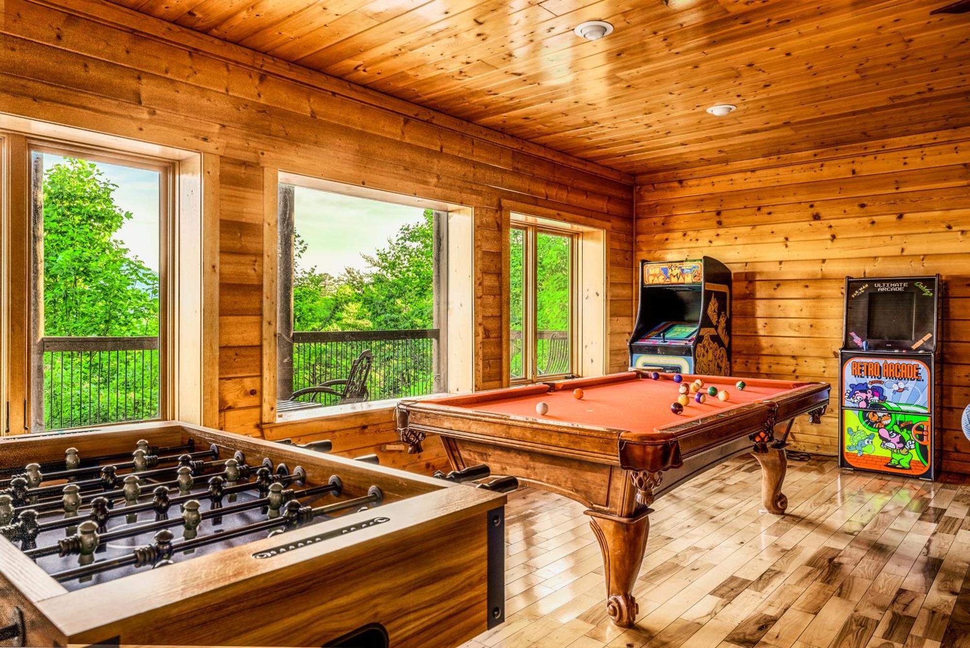 Great Alpine - 4 Kingsuites-july Deals-views-hot Tub-firepit-gamerm Chalet