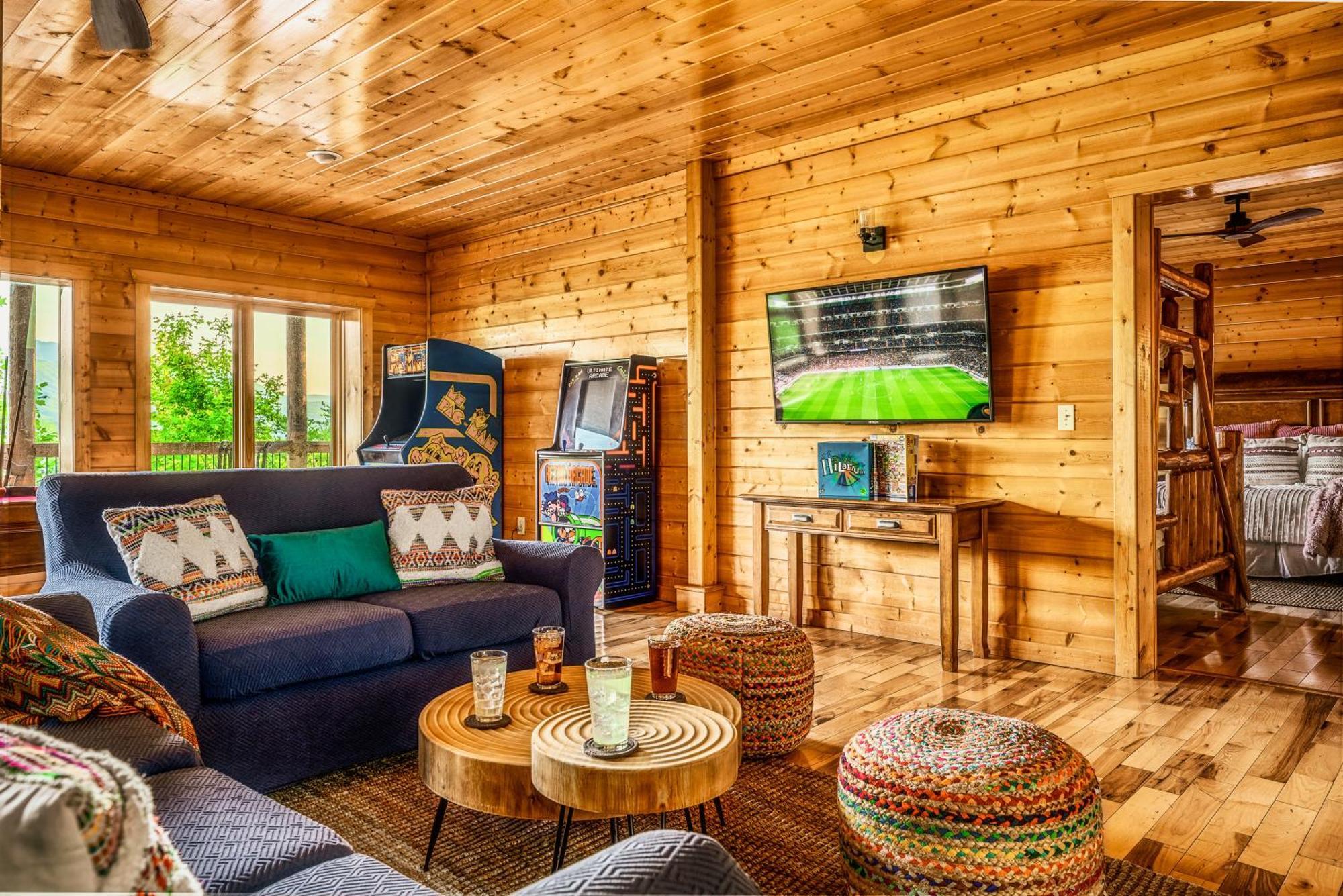 Chalet Great Alpine - 4 Kingsuites-july Deals-views-hot Tub-firepit-gamerm *