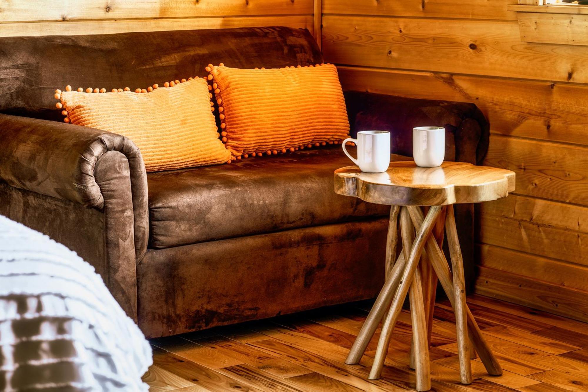 Great Alpine - 4 Kingsuites-july Deals-views-hot Tub-firepit-gamerm *