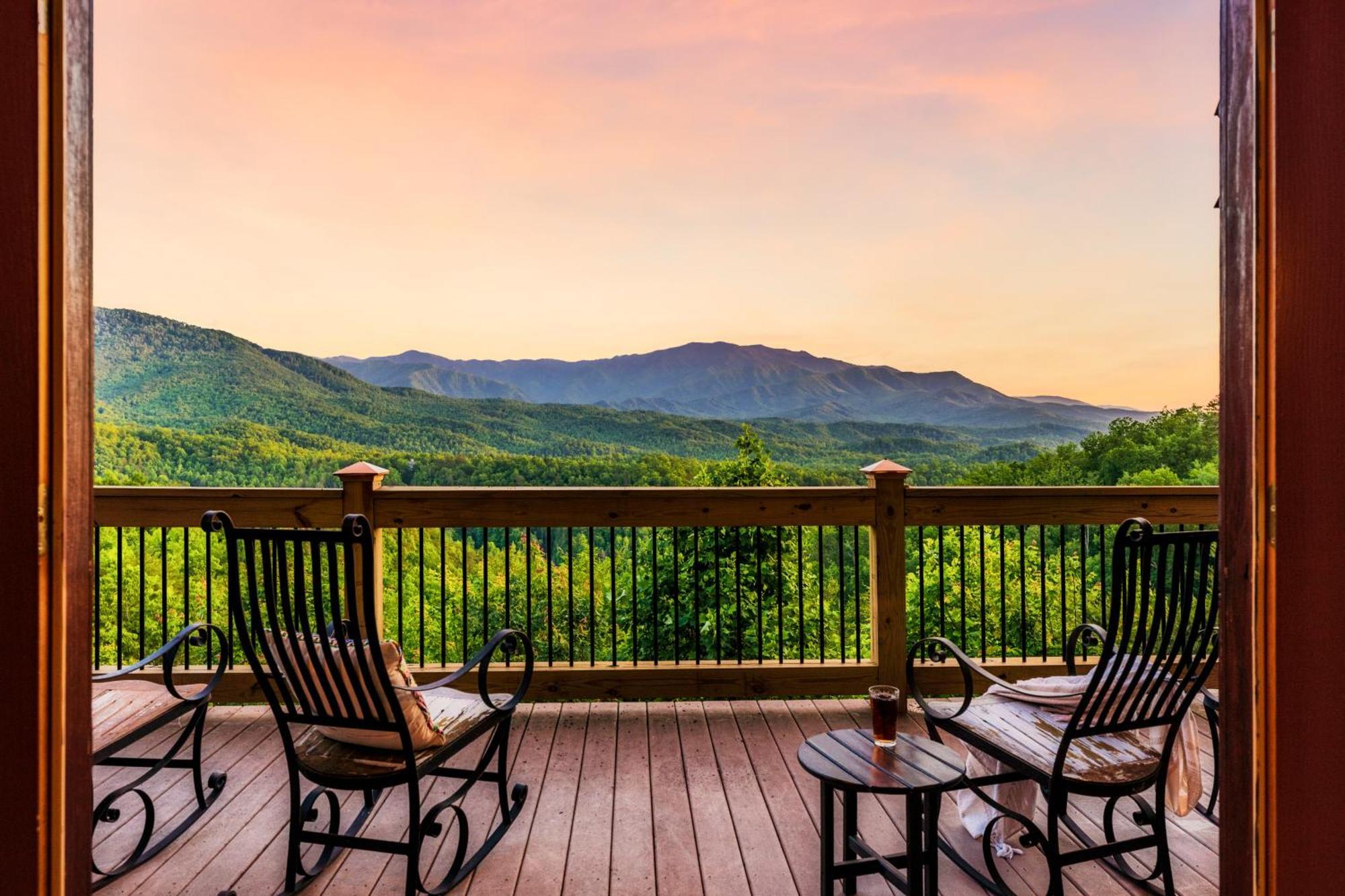 Great Alpine - 4 Kingsuites-july Deals-views-hot Tub-firepit-gamerm