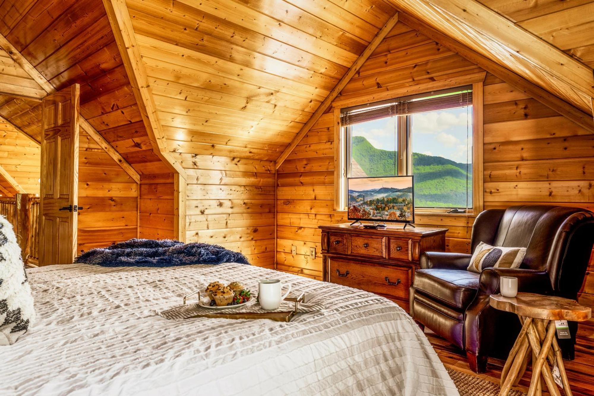 Chalet Great Alpine - 4 Kingsuites-july Deals-views-hot Tub-firepit-gamerm *