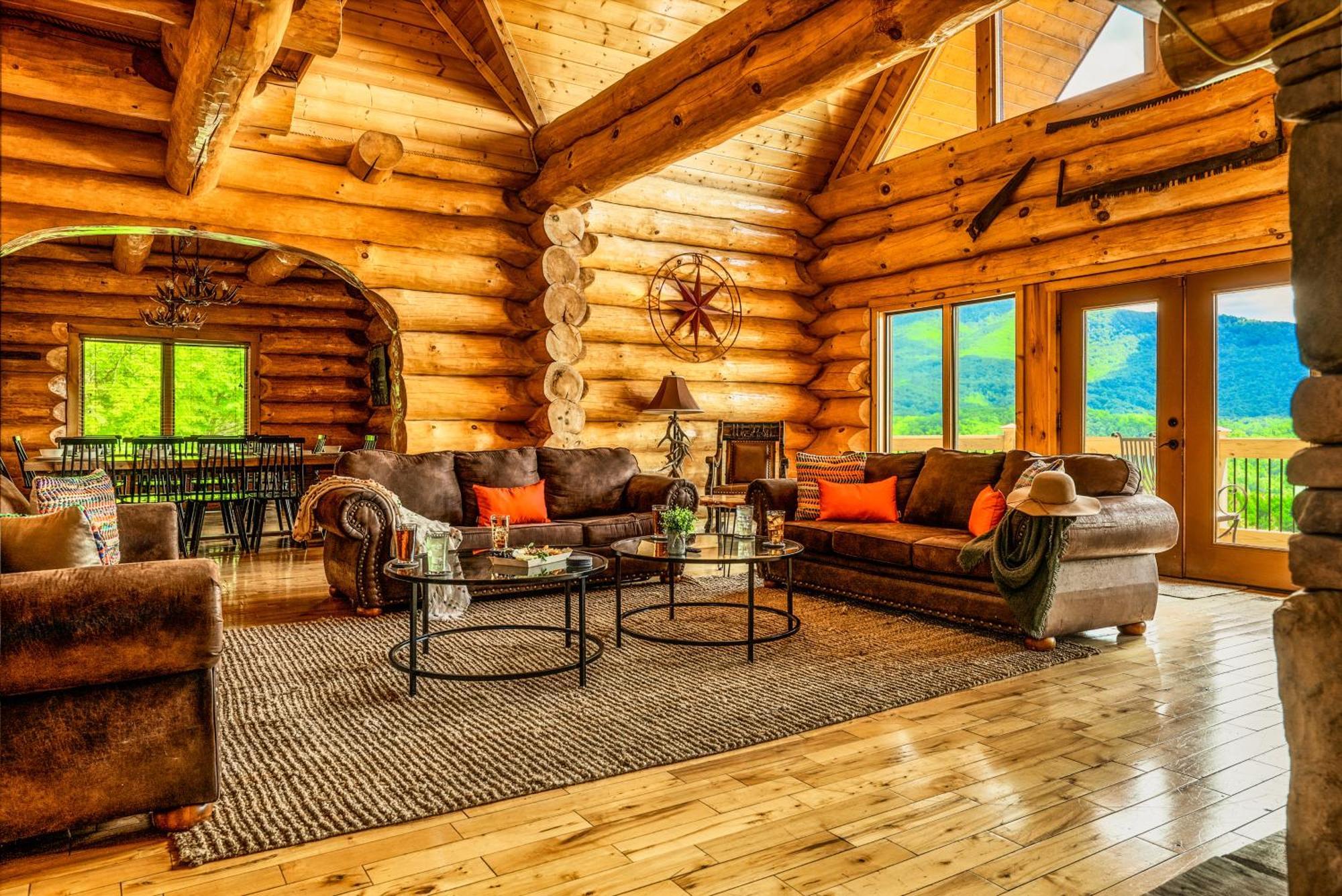 Great Alpine - 4 Kingsuites-july Deals-views-hot Tub-firepit-gamerm Chalet *