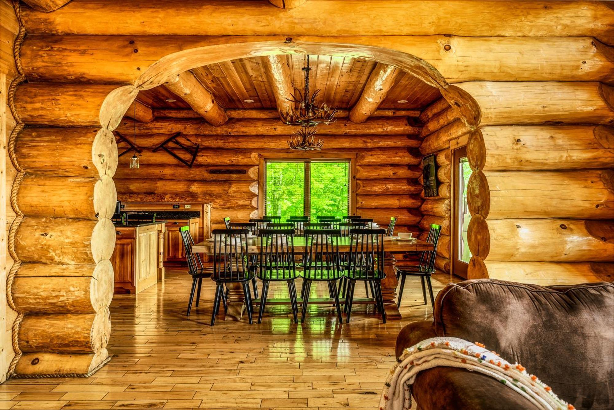 Great Alpine - 4 Kingsuites-july Deals-views-hot Tub-firepit-gamerm Gatlinburg