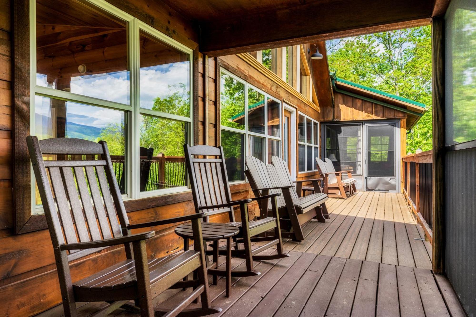 Moonshine Mtn - Hugelodge - Views - April Deals - Game Rm - Hot Tub - Fire Pit Chalet *