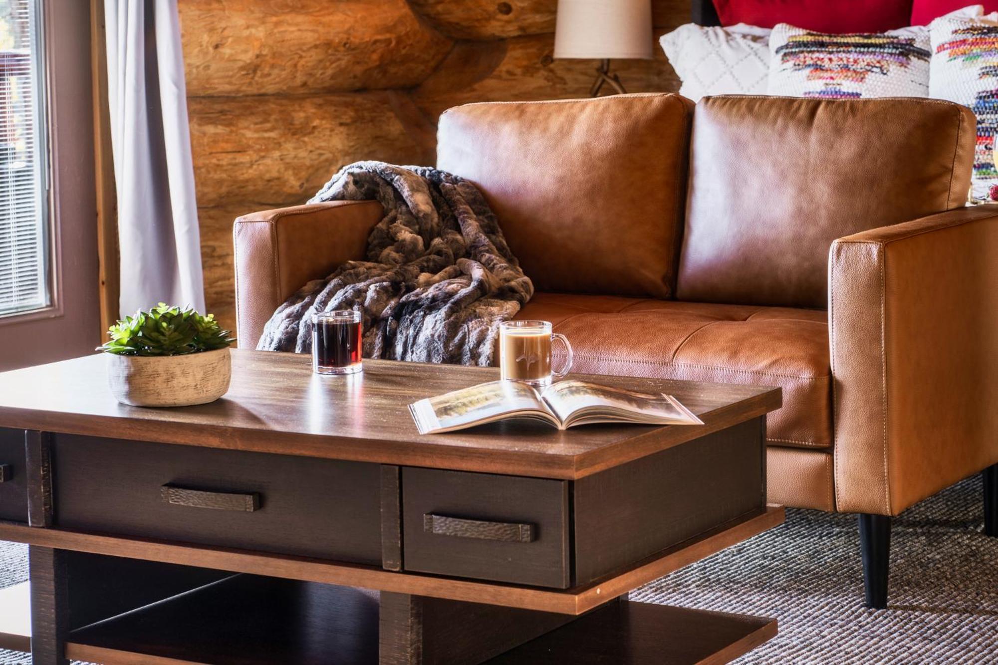 Timberwolf - Luxe 5 Star Retreat-july Deal-game Rm-ps5-firepit-hot Tub
