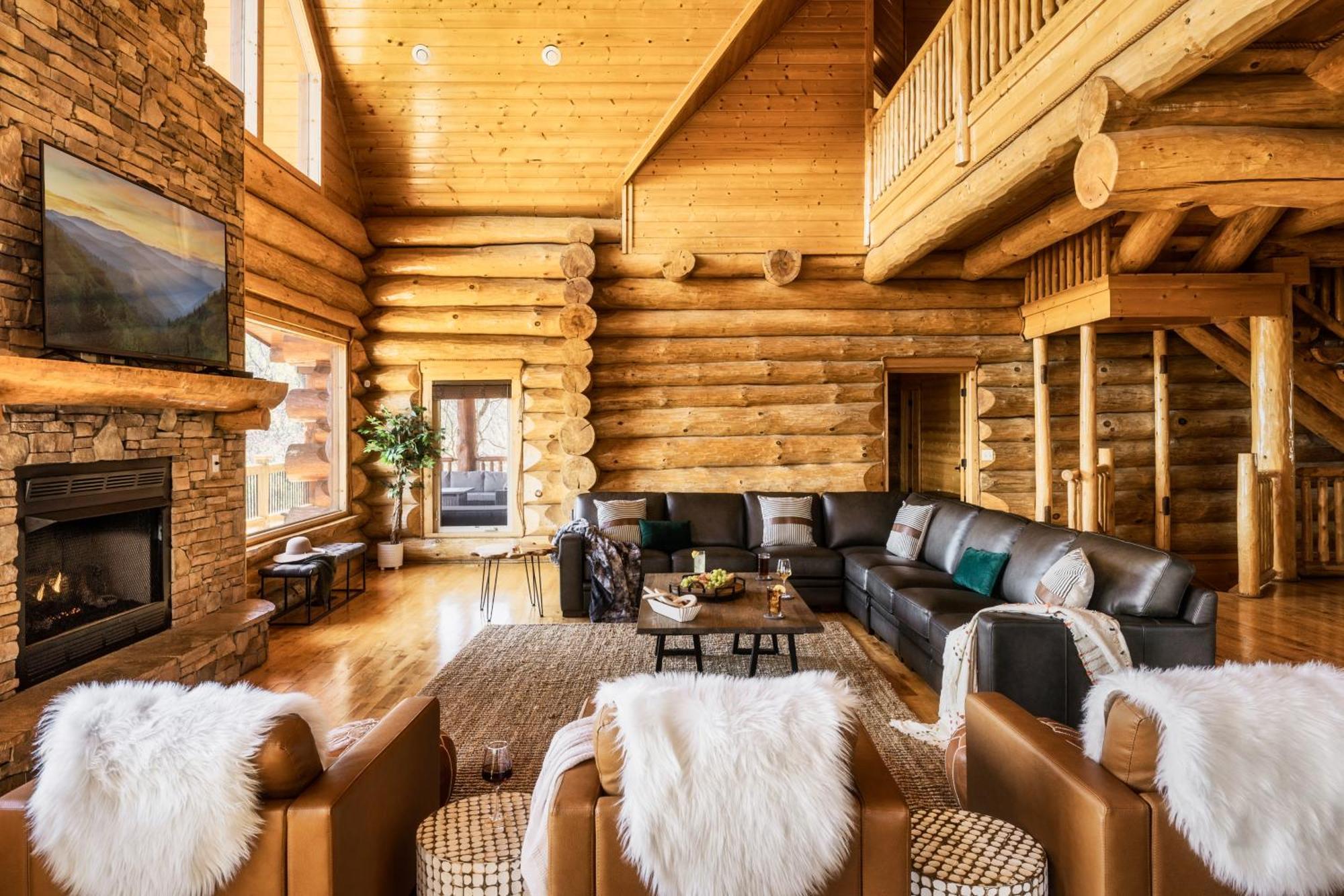 Chalet Timberwolf - Luxe 5 Star Retreat-july Deal-game Rm-ps5-firepit-hot Tub Gatlinburg