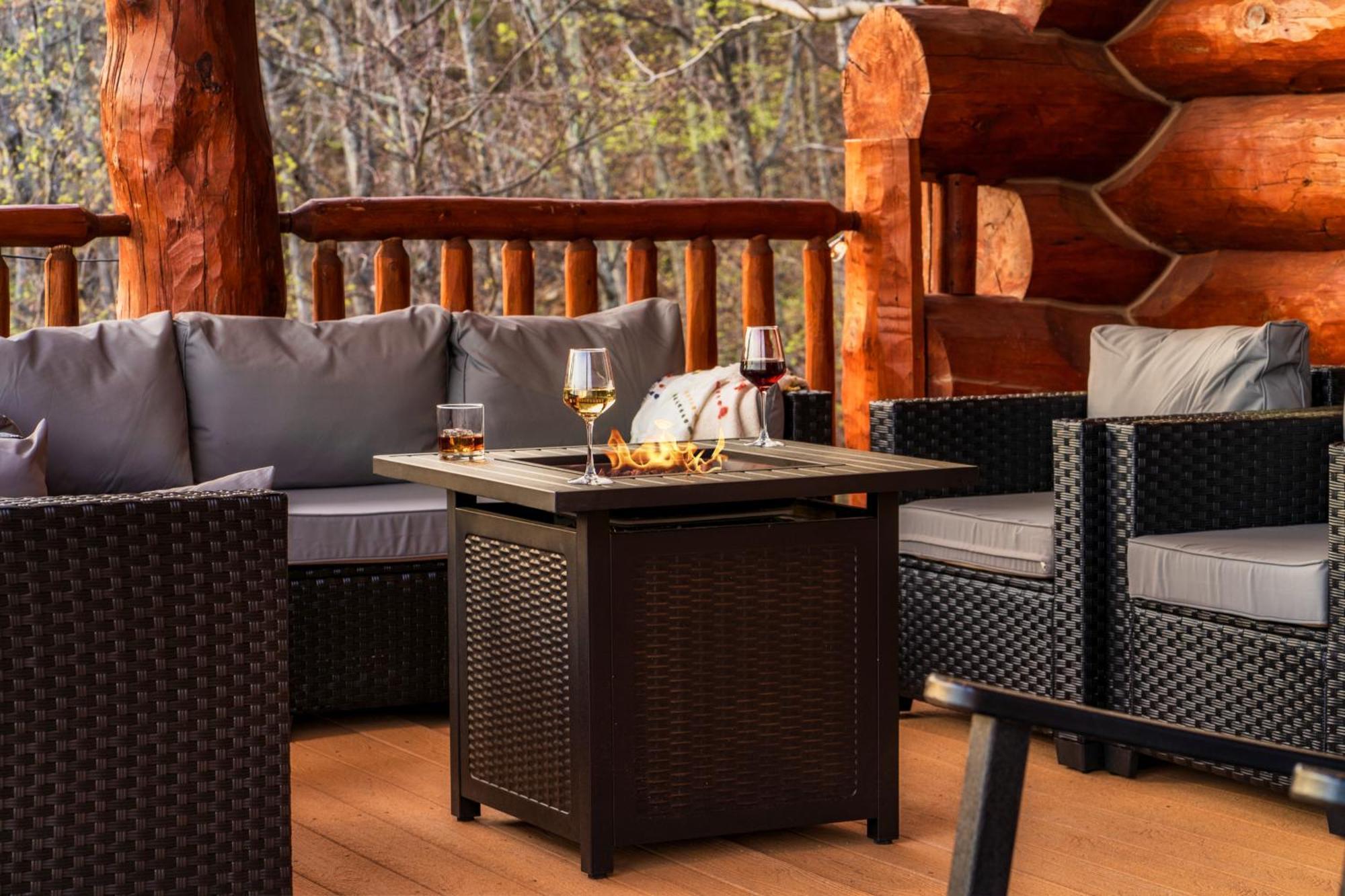 Chalet Timberwolf - Luxe 5 Star Retreat-july Deal-game Rm-ps5-firepit-hot Tub *
