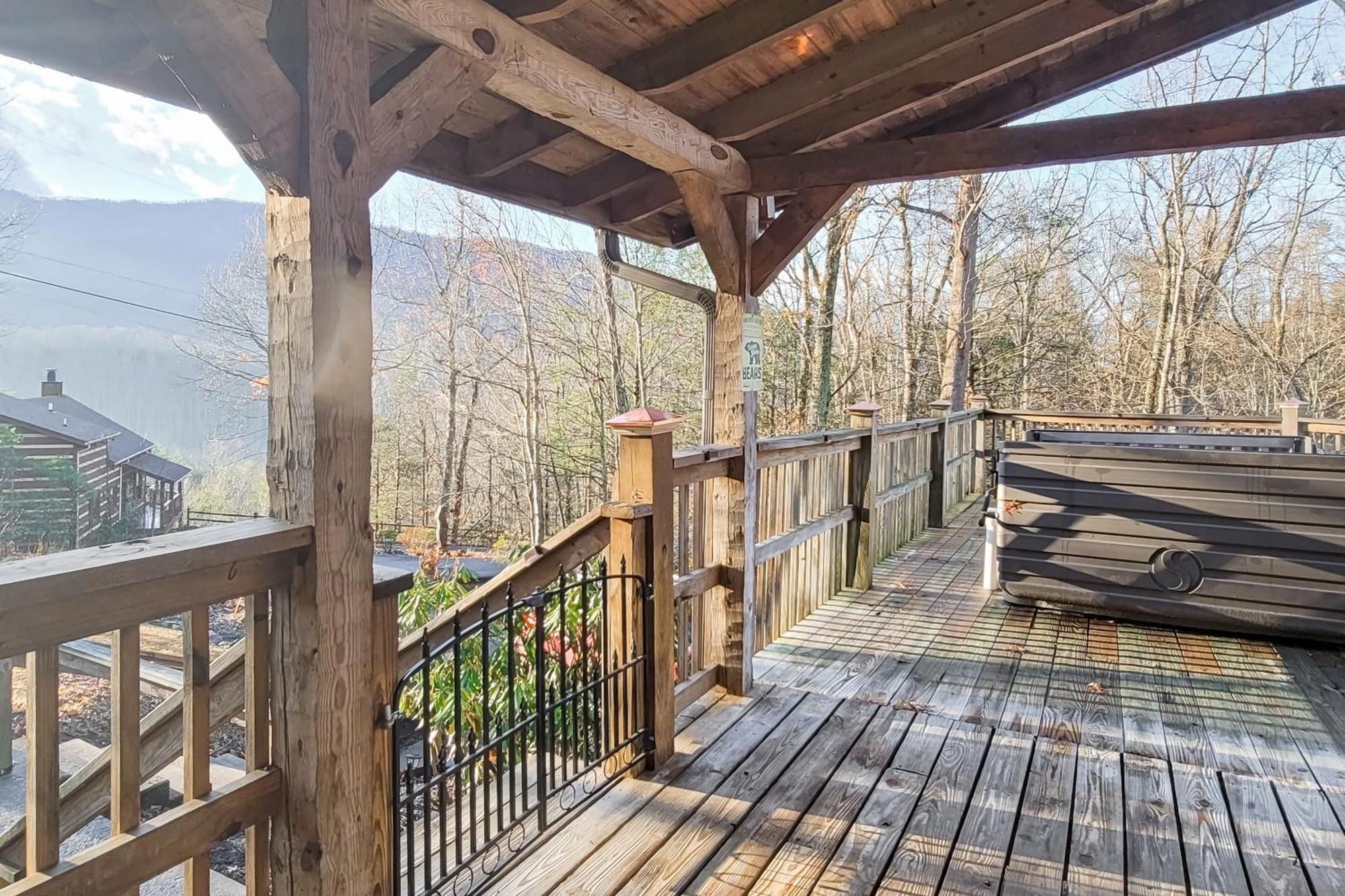 Wildwood Den Gatlinburg