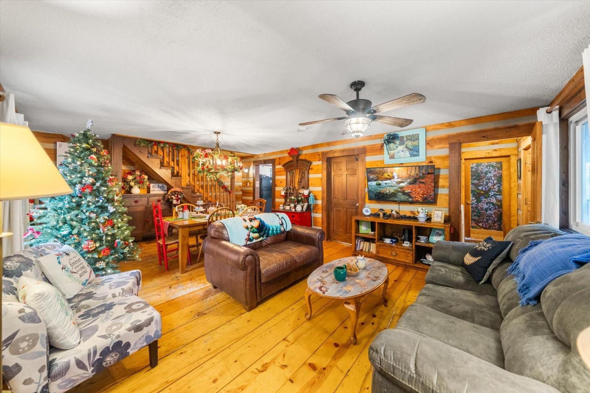 Downtown Vibes With Bbq, Hot Tub & Games! Gatlinburg