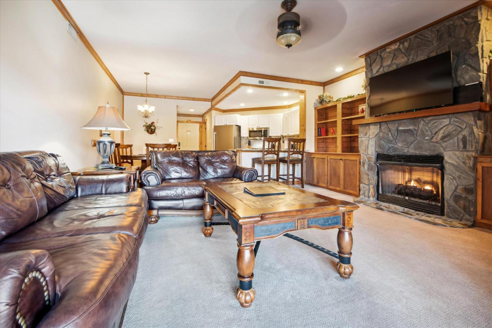 Fam Friendly - 2br - Pool Fitness Ctr Gatlinburg