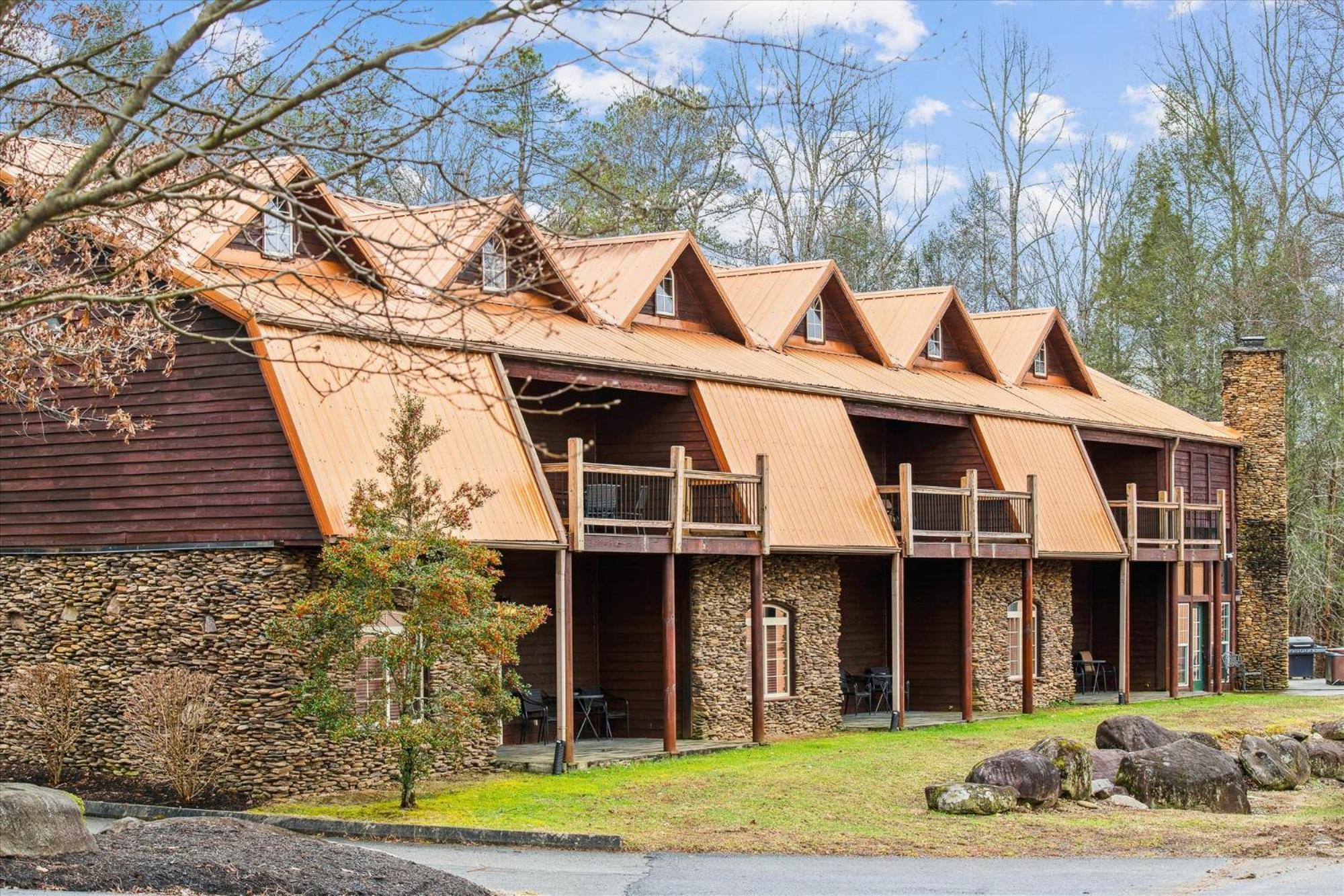 Fam Friendly - 2br - Pool Fitness Ctr