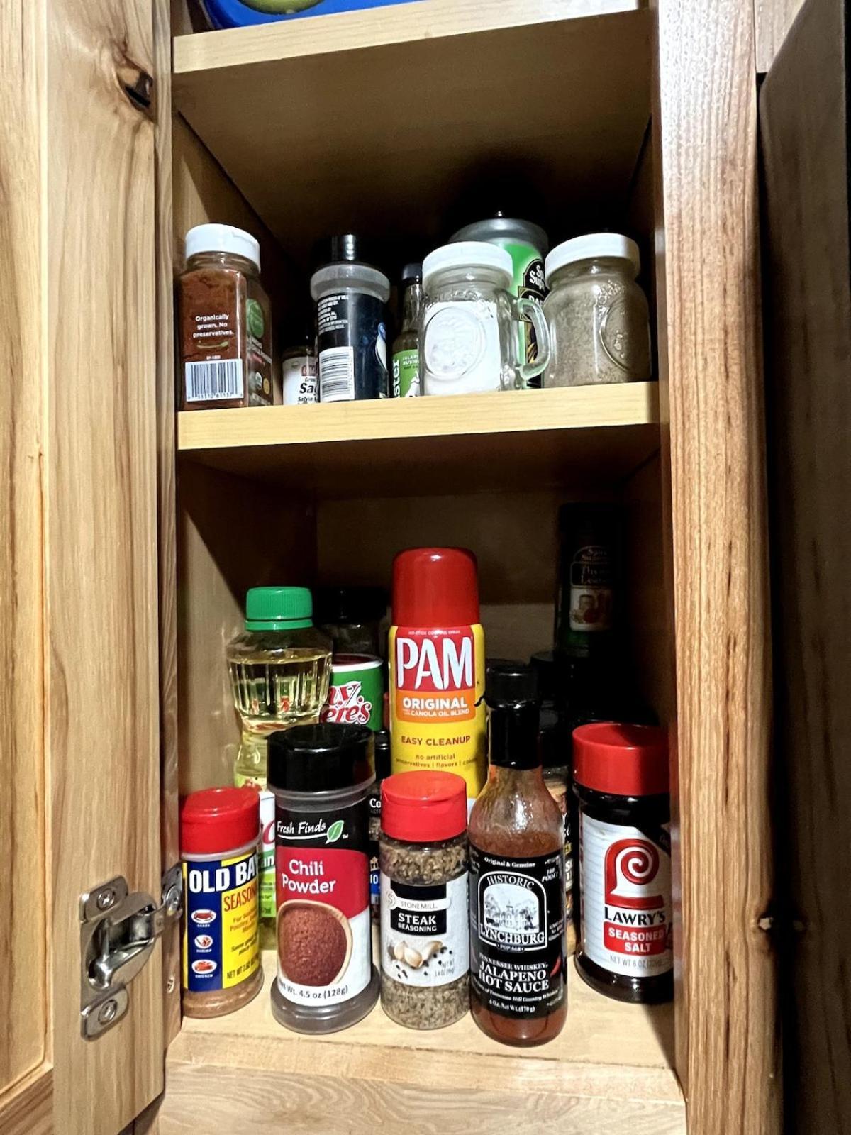 Winter Sale! Fully Stocked Away From Home! Gatlinburg