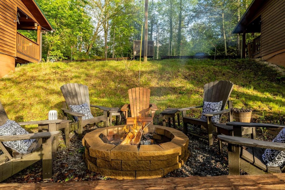 Winter Sale! Fully Stocked Away From Home! * Gatlinburg