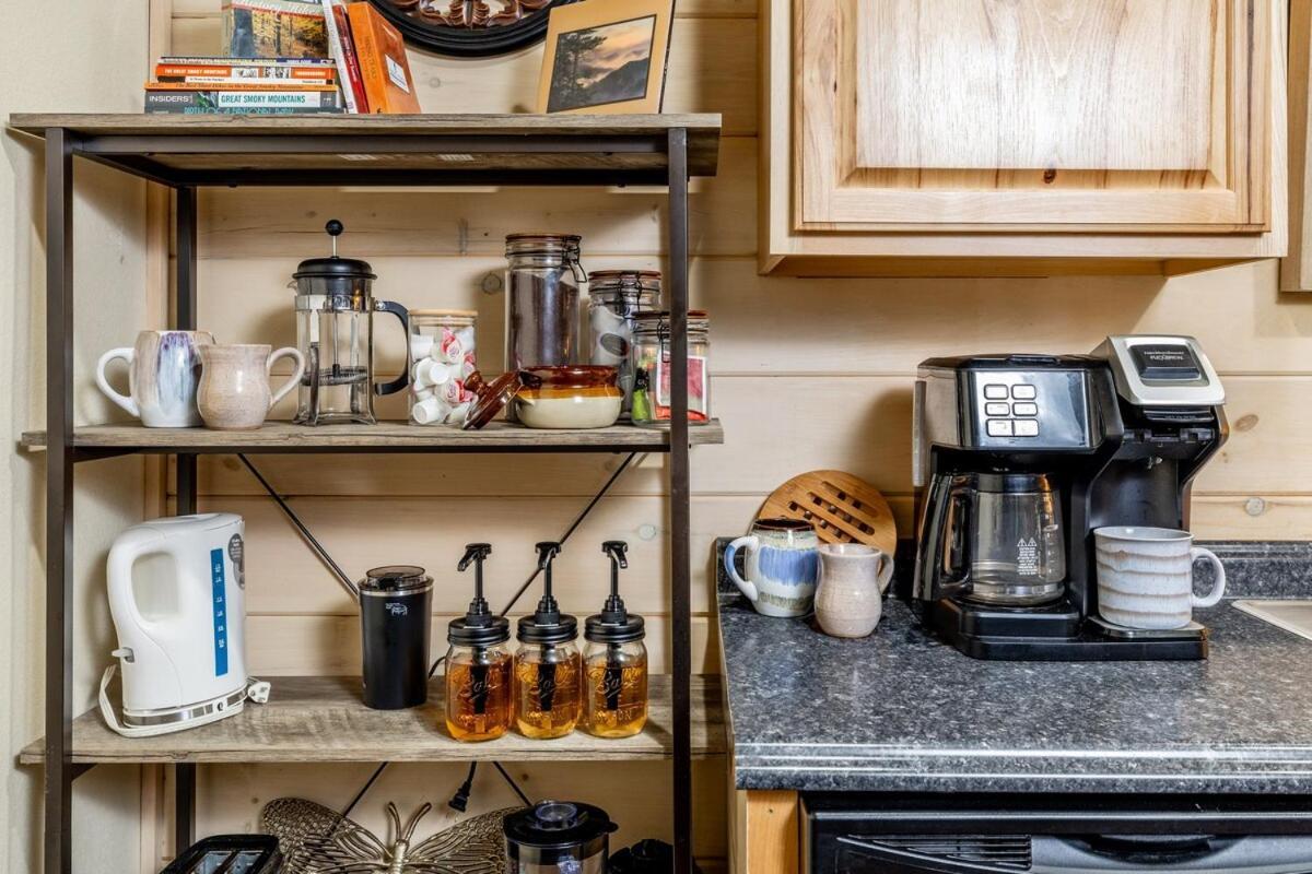 Holiday home Winter Sale! Fully Stocked Away From Home!