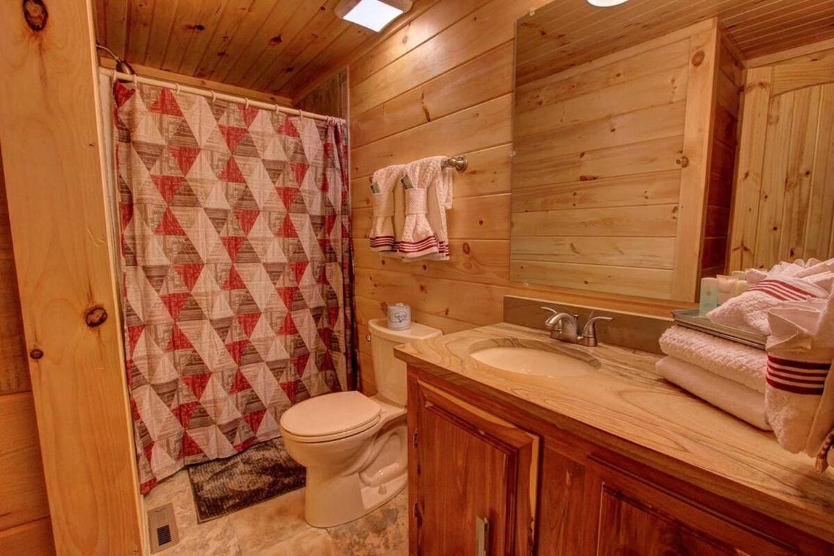 Holiday home Bear Sanctuary