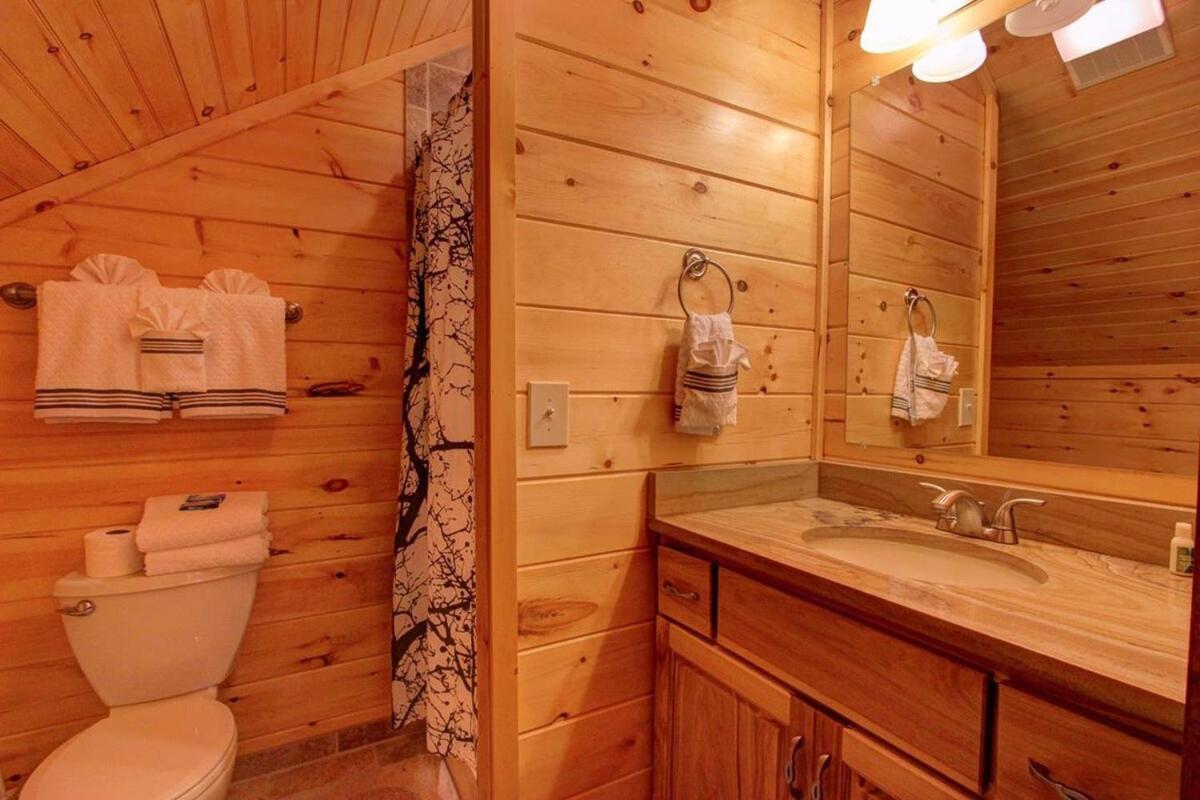 Bear Sanctuary Holiday home *