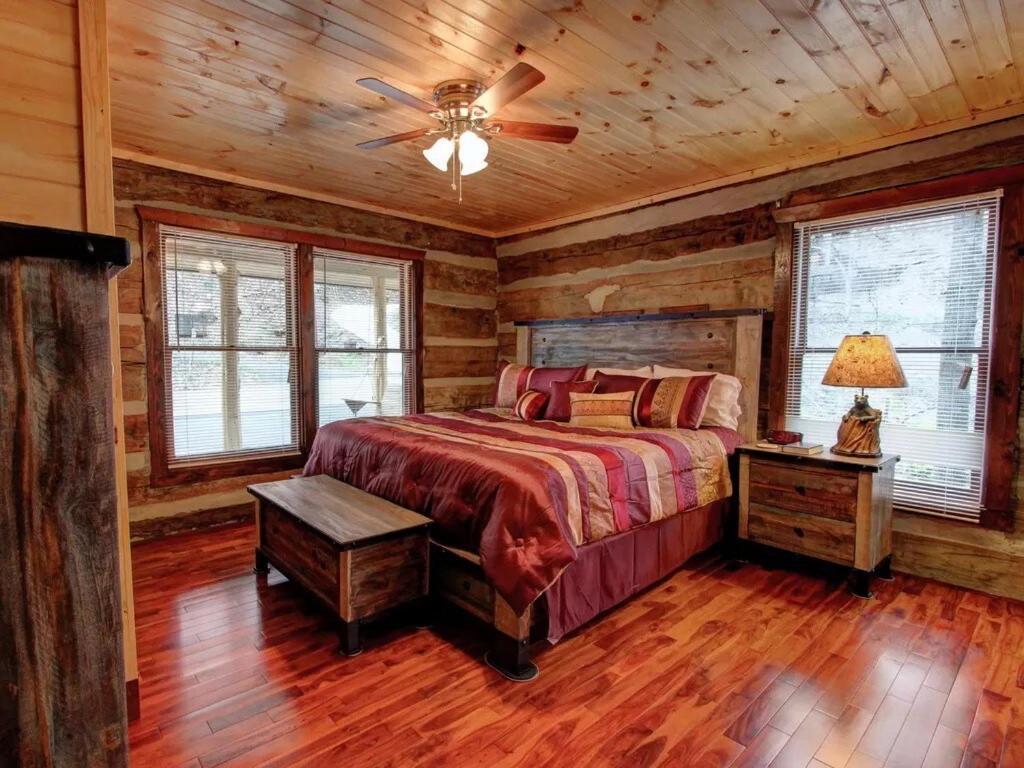 Bear Sanctuary Holiday home