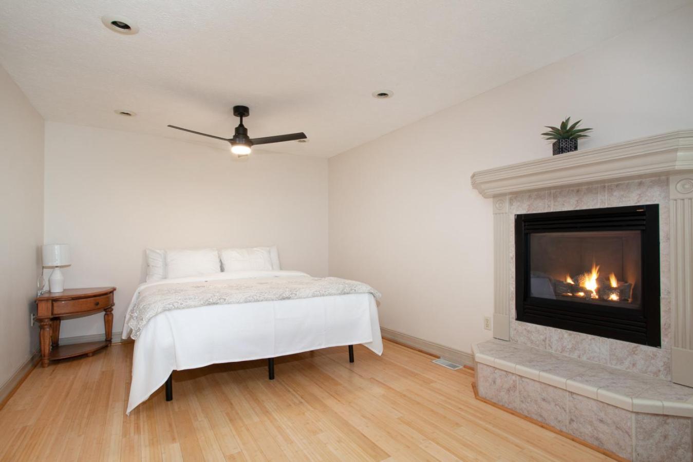 Heights Retreat - Mountain Views & Hot Tub