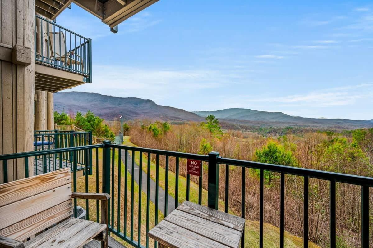 Black Bear Bliss Holiday home Gatlinburg