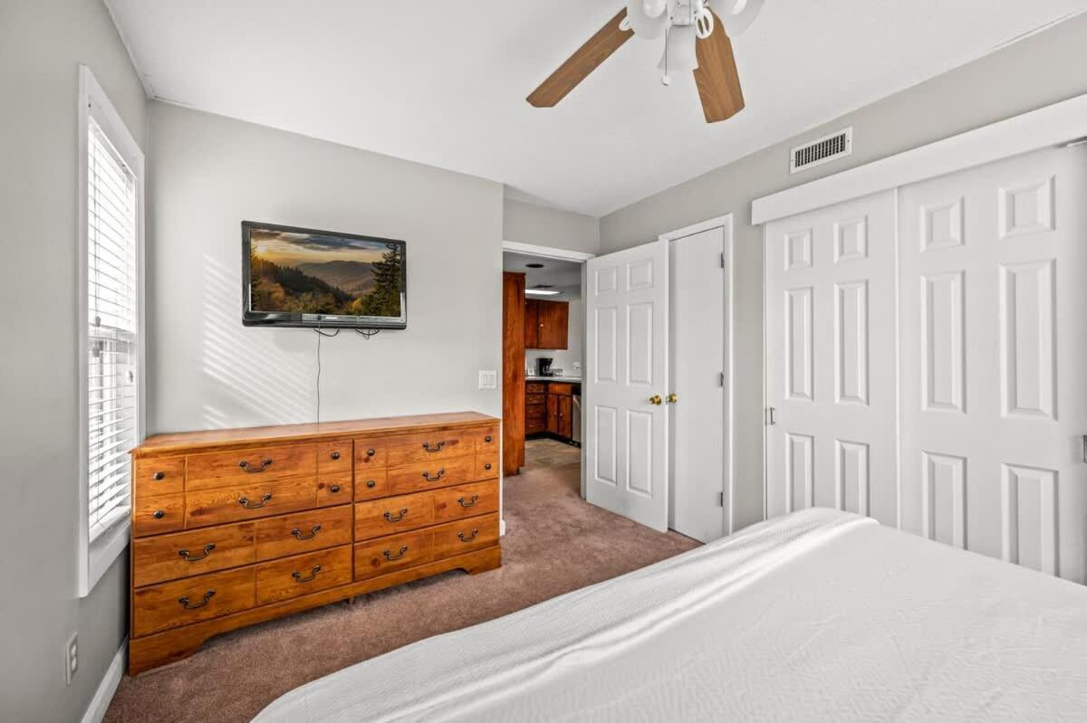 Smoky Ridge Retreat