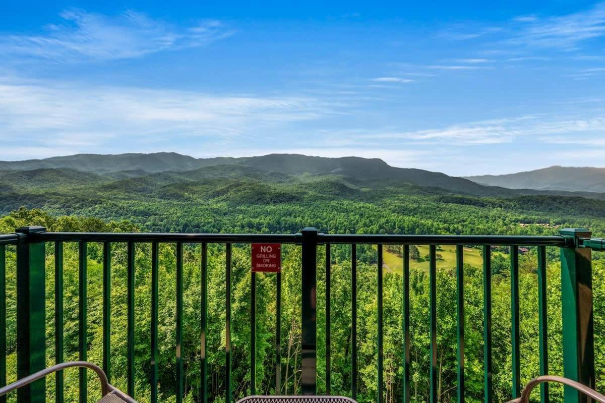 Rustic Ridge * Gatlinburg
