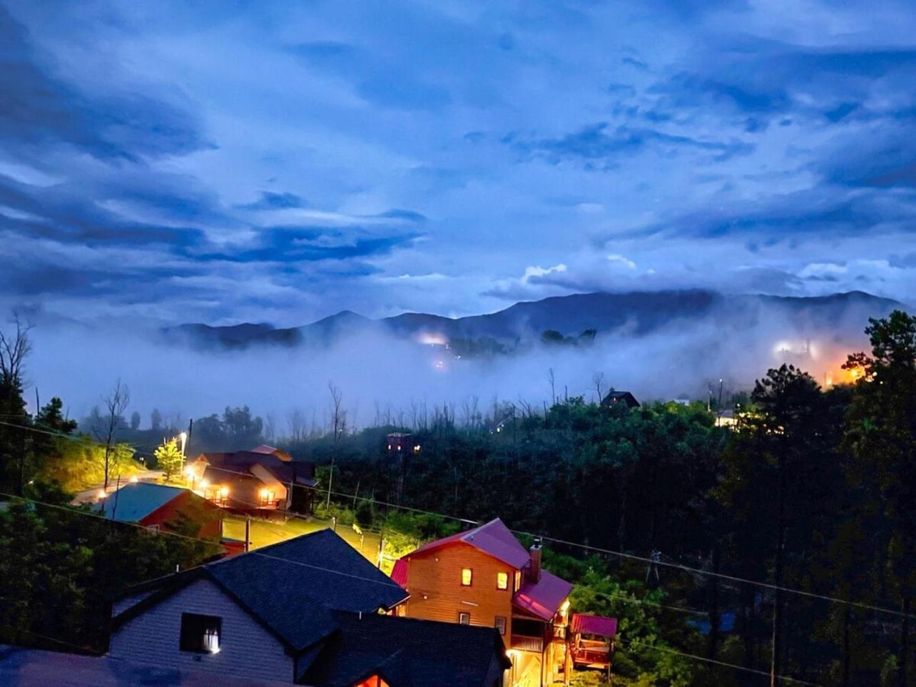Newly Built Amazing View Perfect Location Chalet *