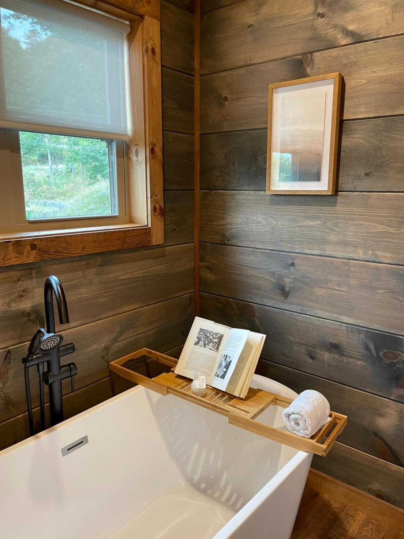 Holiday home Brand New With Spectacular Views- Ursa Mons Gatlinburg