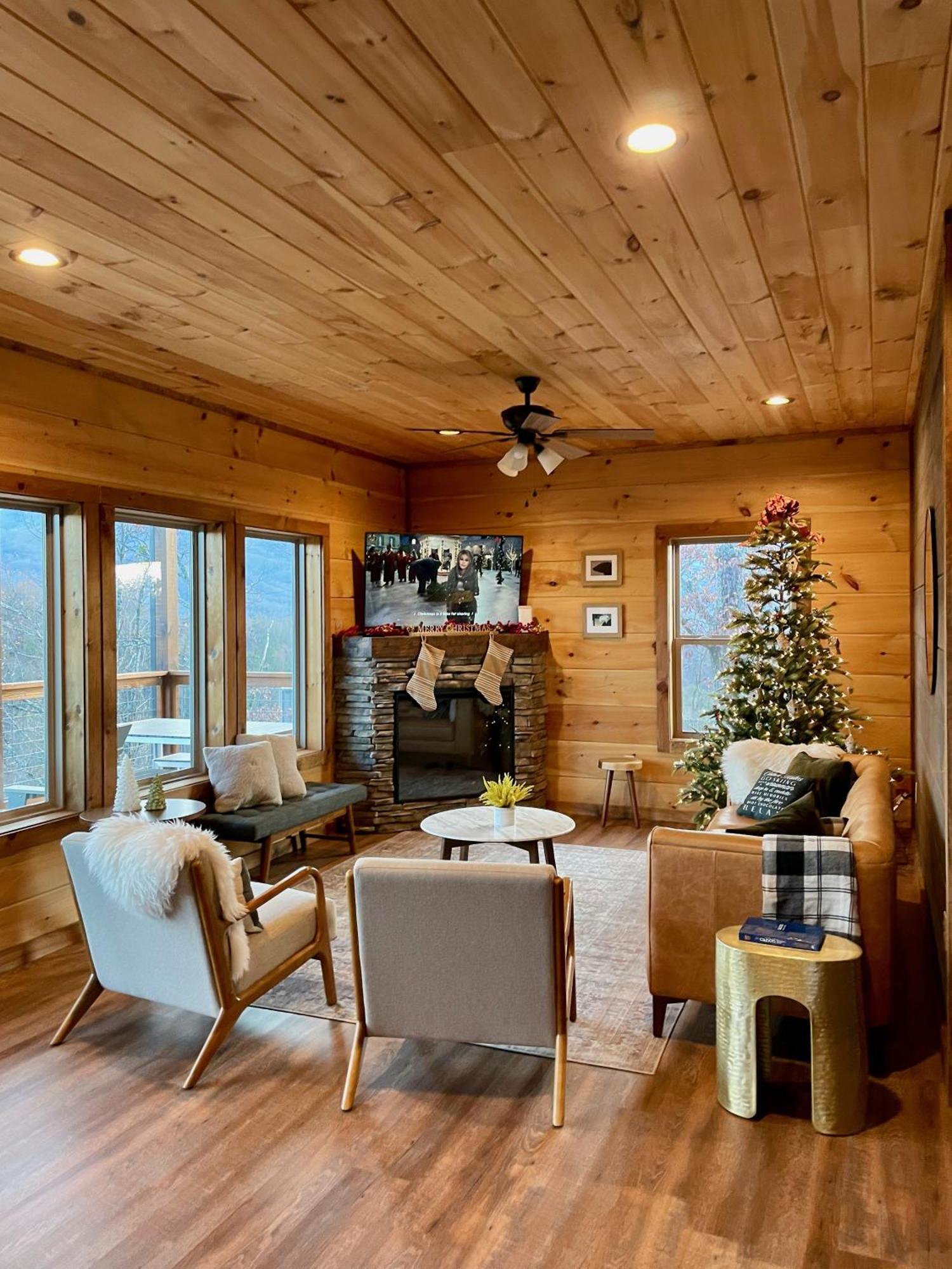 Brand New With Spectacular Views- Ursa Mons