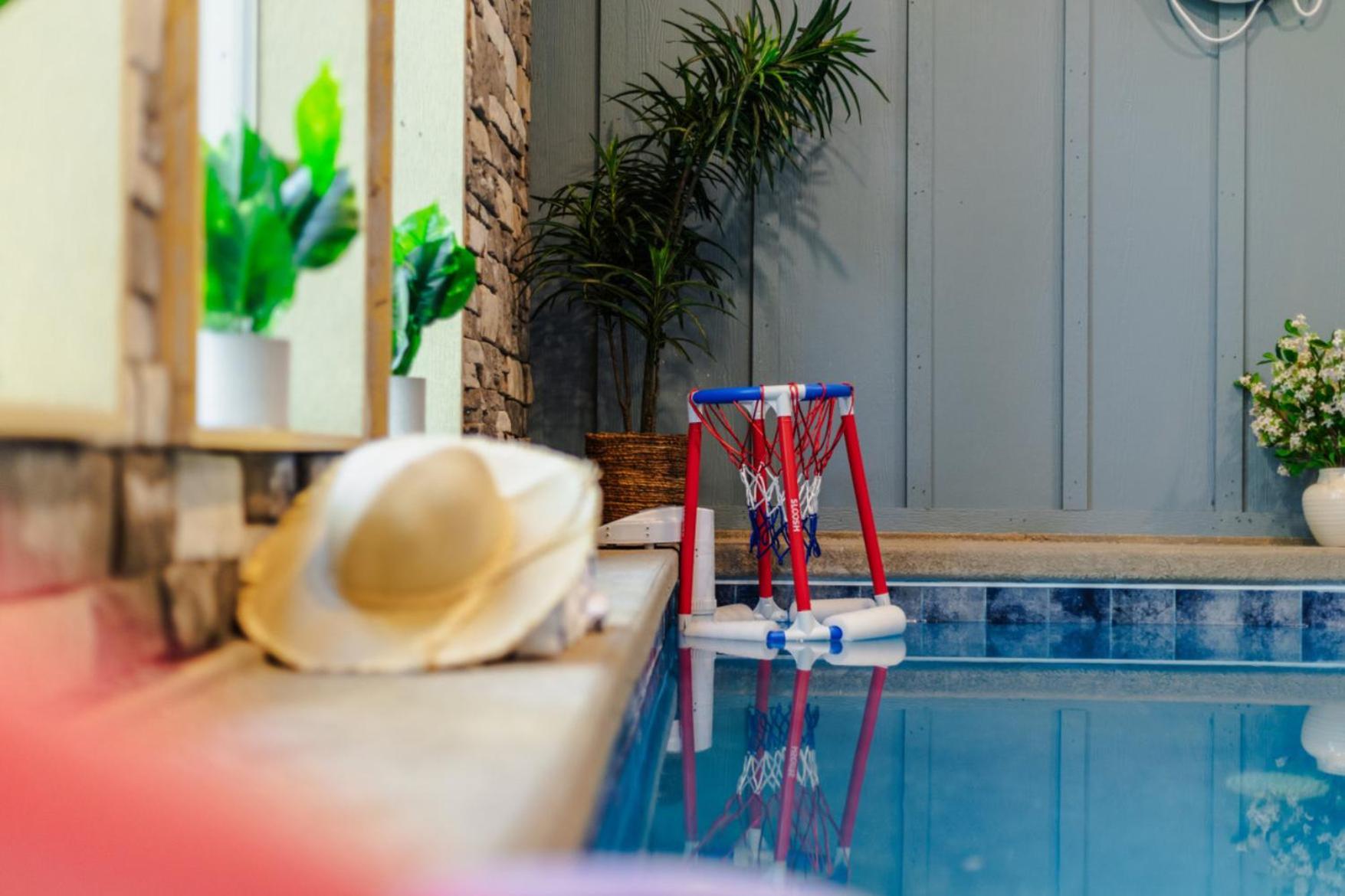 Sweet Escape By Ghosal Luxury Holiday home Gatlinburg