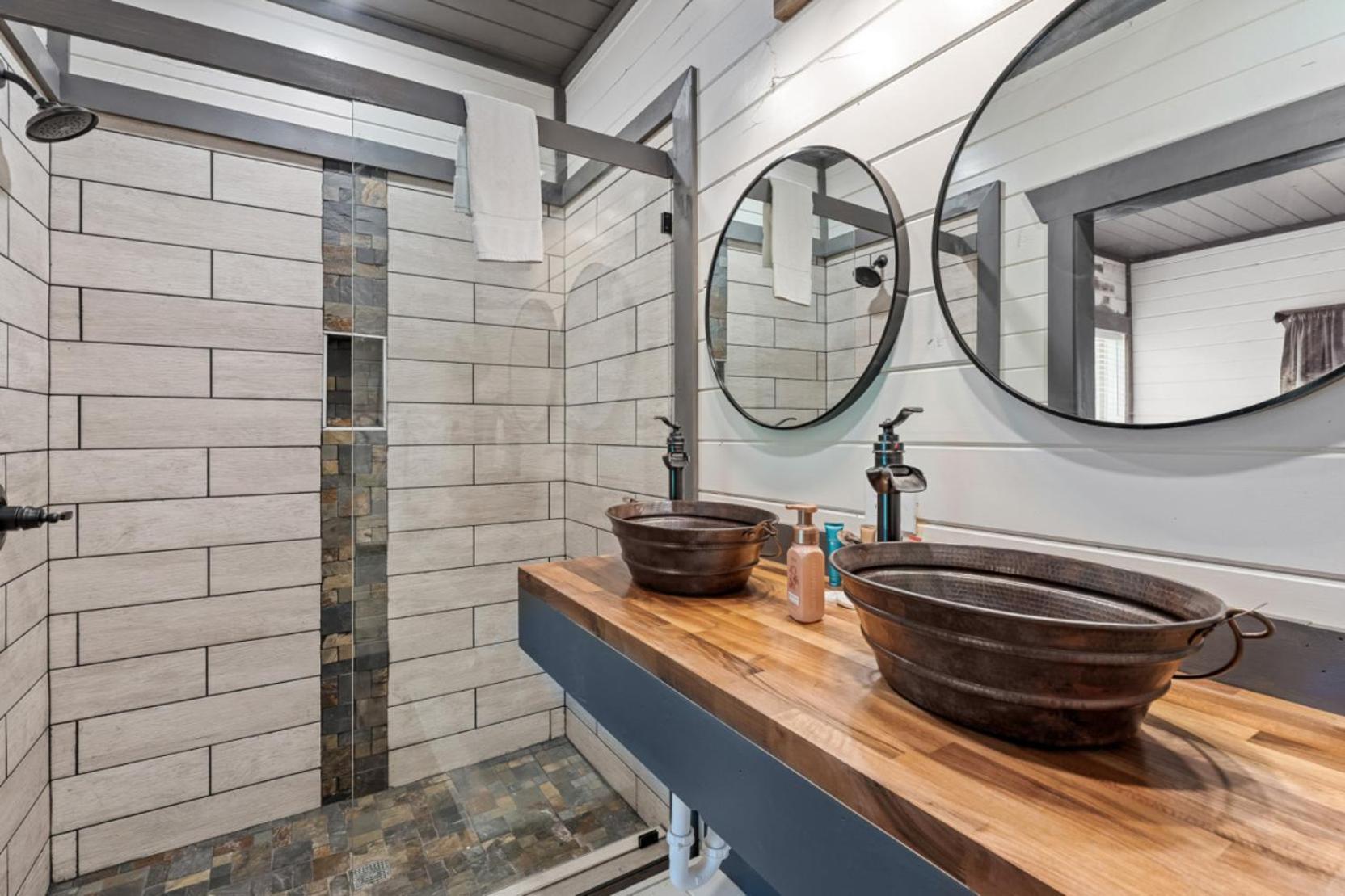 Sweet Escape By Ghosal Luxury * Gatlinburg