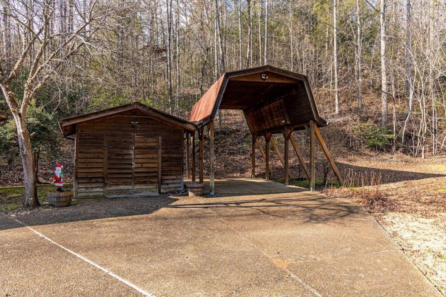 Holiday home 492b Massive 4 Bedroom With Great Views Hot Tub Gatlinburg