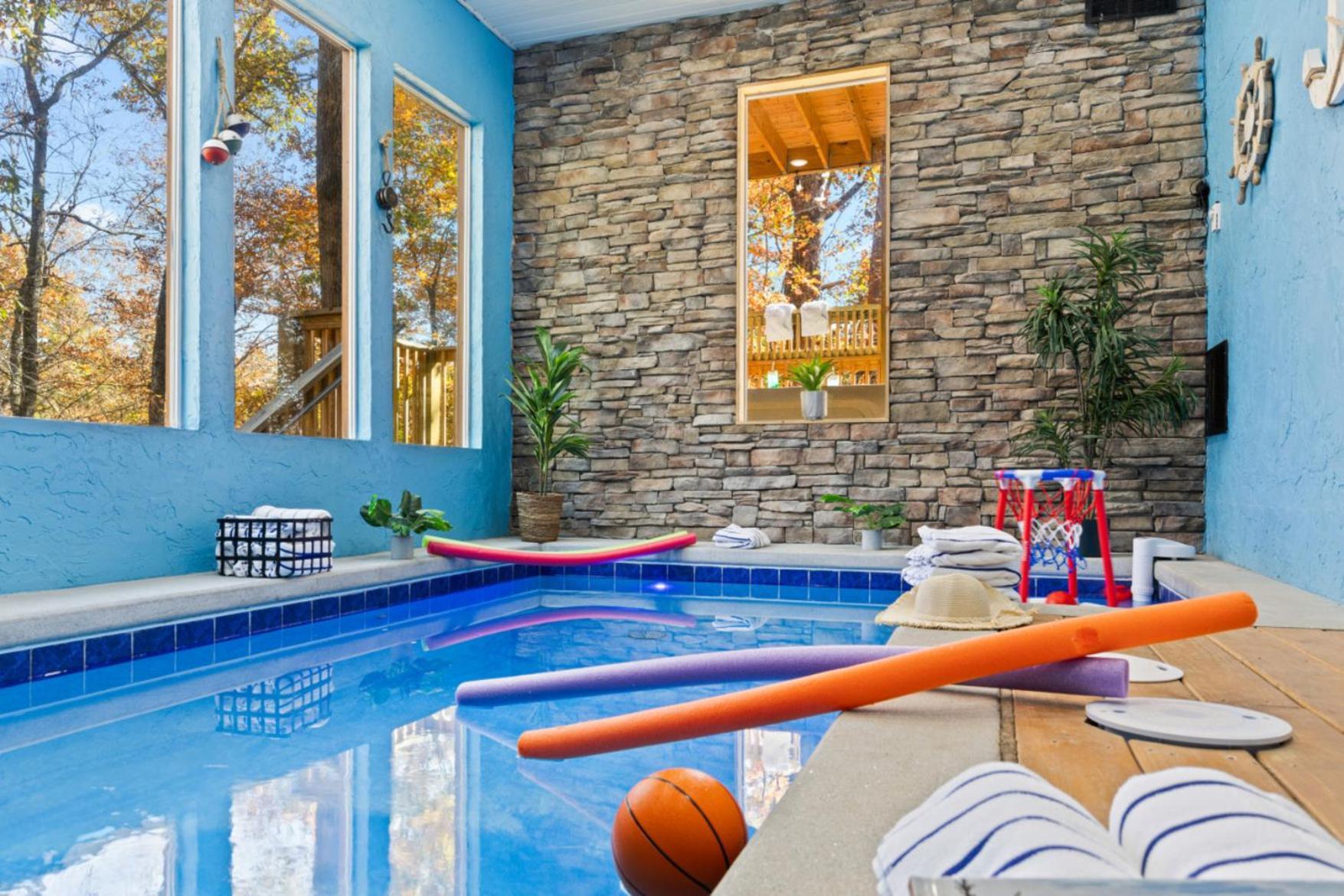 Luxe Mountain Pool Escape By Ghosal Luxury Chalet