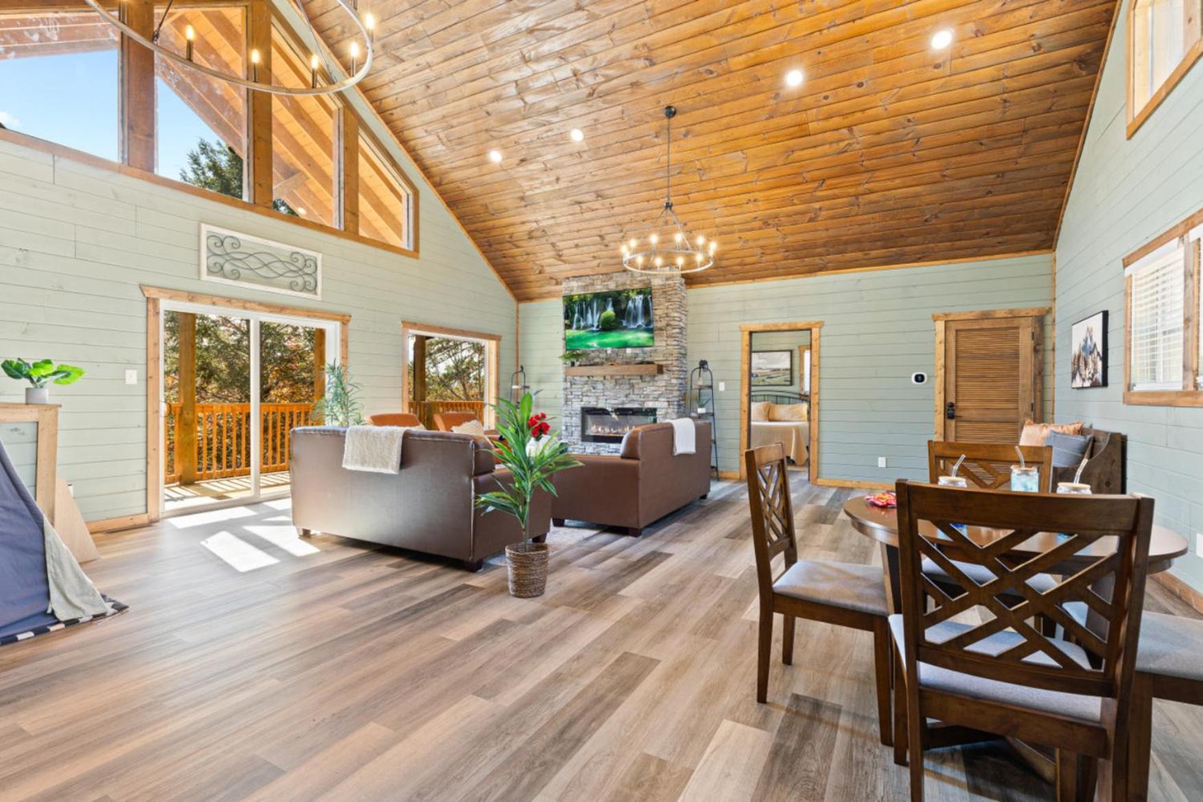 Chalet Luxe Mountain Pool Escape By Ghosal Luxury *