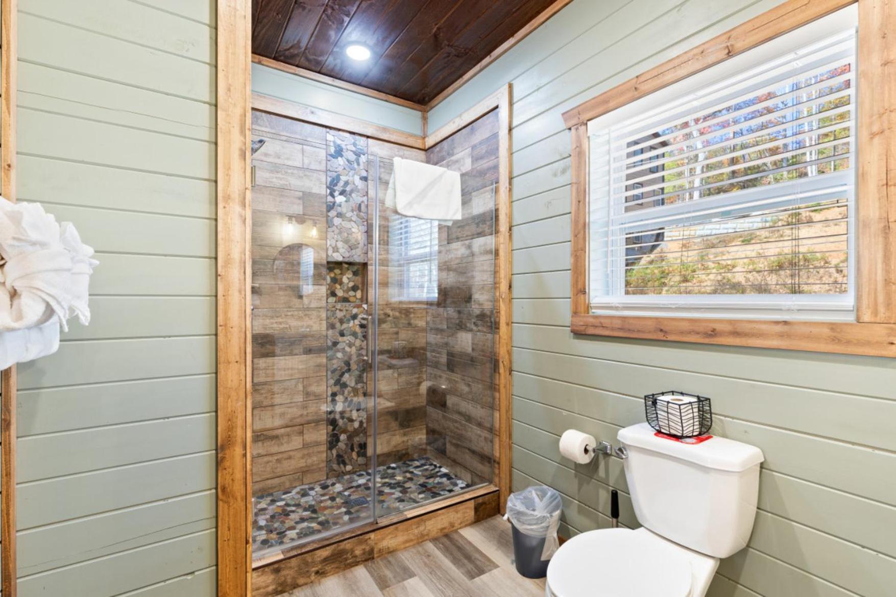 Luxe Mountain Pool Escape By Ghosal Luxury Gatlinburg