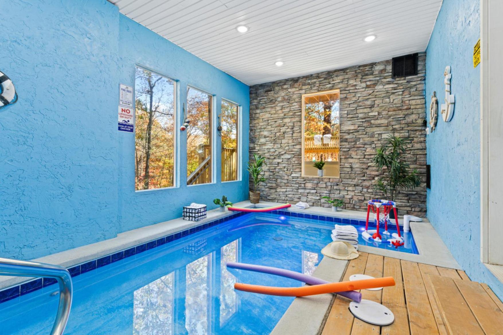 Chalet Luxe Mountain Pool Escape By Ghosal Luxury