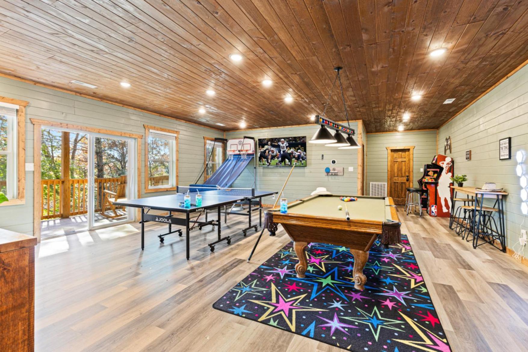 Luxe Mountain Pool Escape By Ghosal Luxury Chalet *