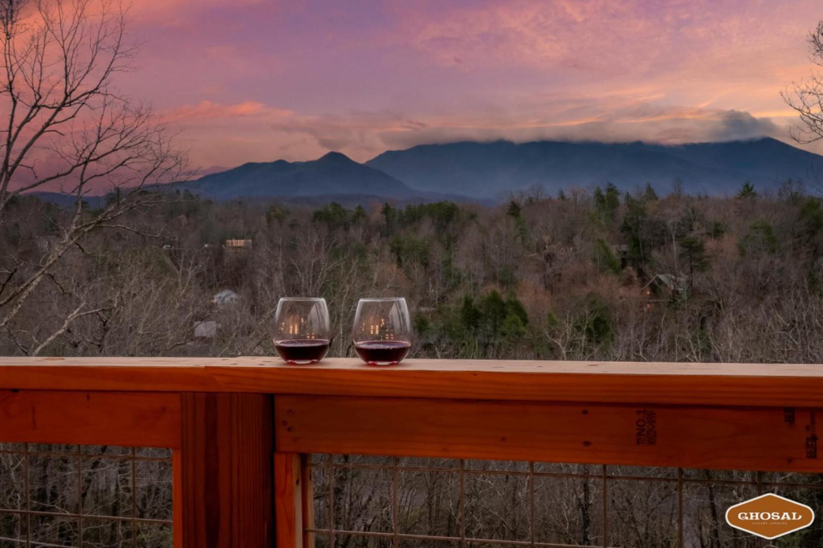 Tranquil Mountain Getaway By Ghosal Luxury Gatlinburg