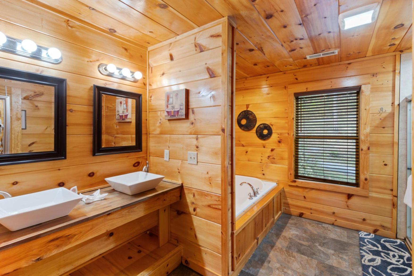 Whispering Pines Retreat By Ghosal Luxury *