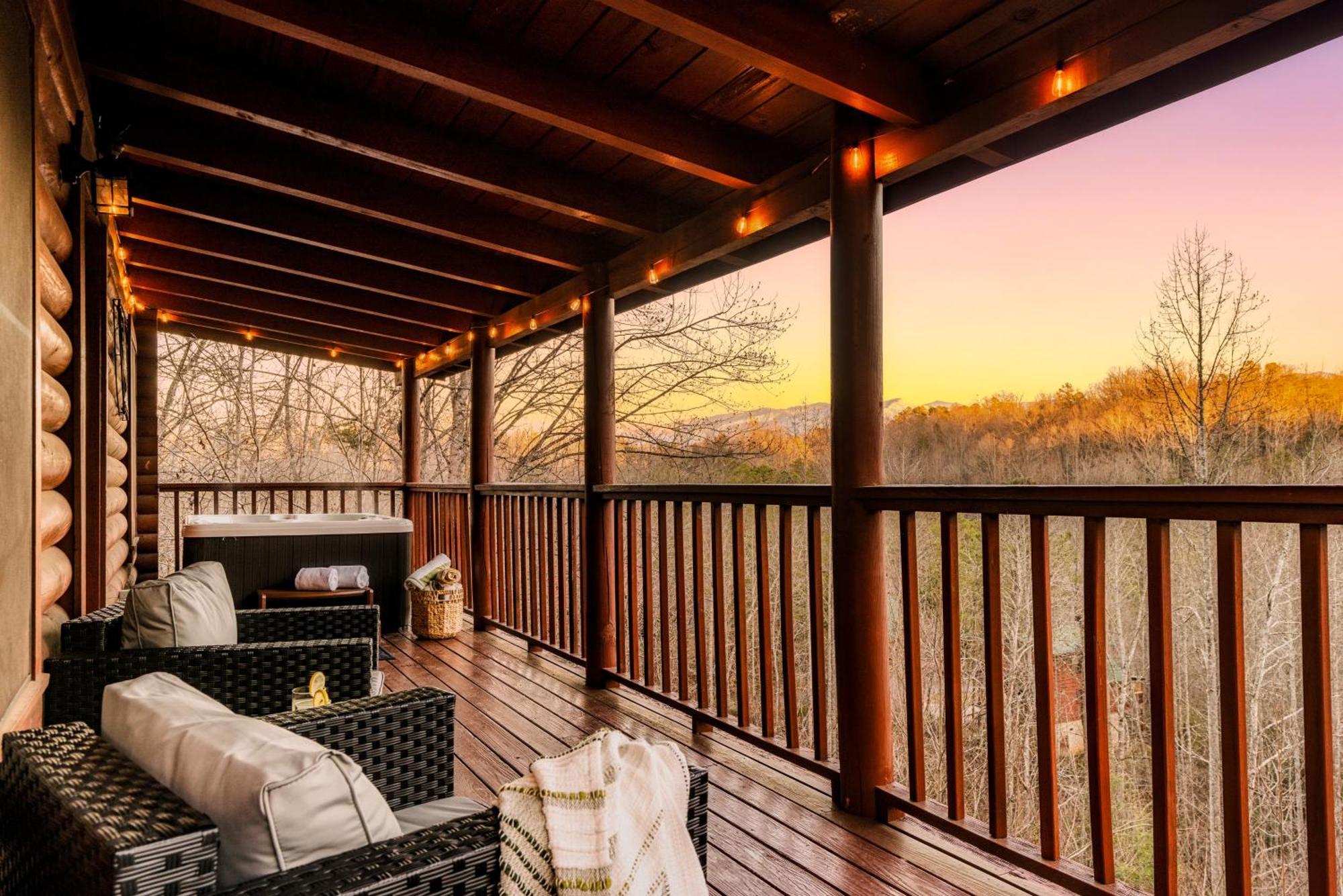 The Lookout - Log - Fireplace - Firetable - Hot Tub - Ps5 - Bears