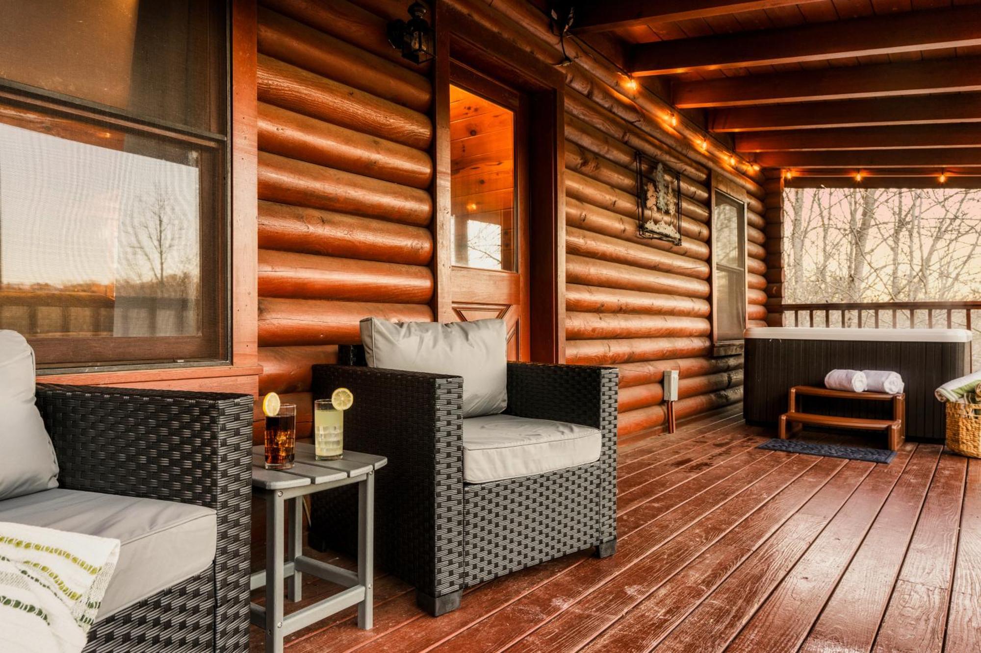 Holiday home The Lookout - Log - Fireplace - Firetable - Hot Tub - Ps5 - Bears