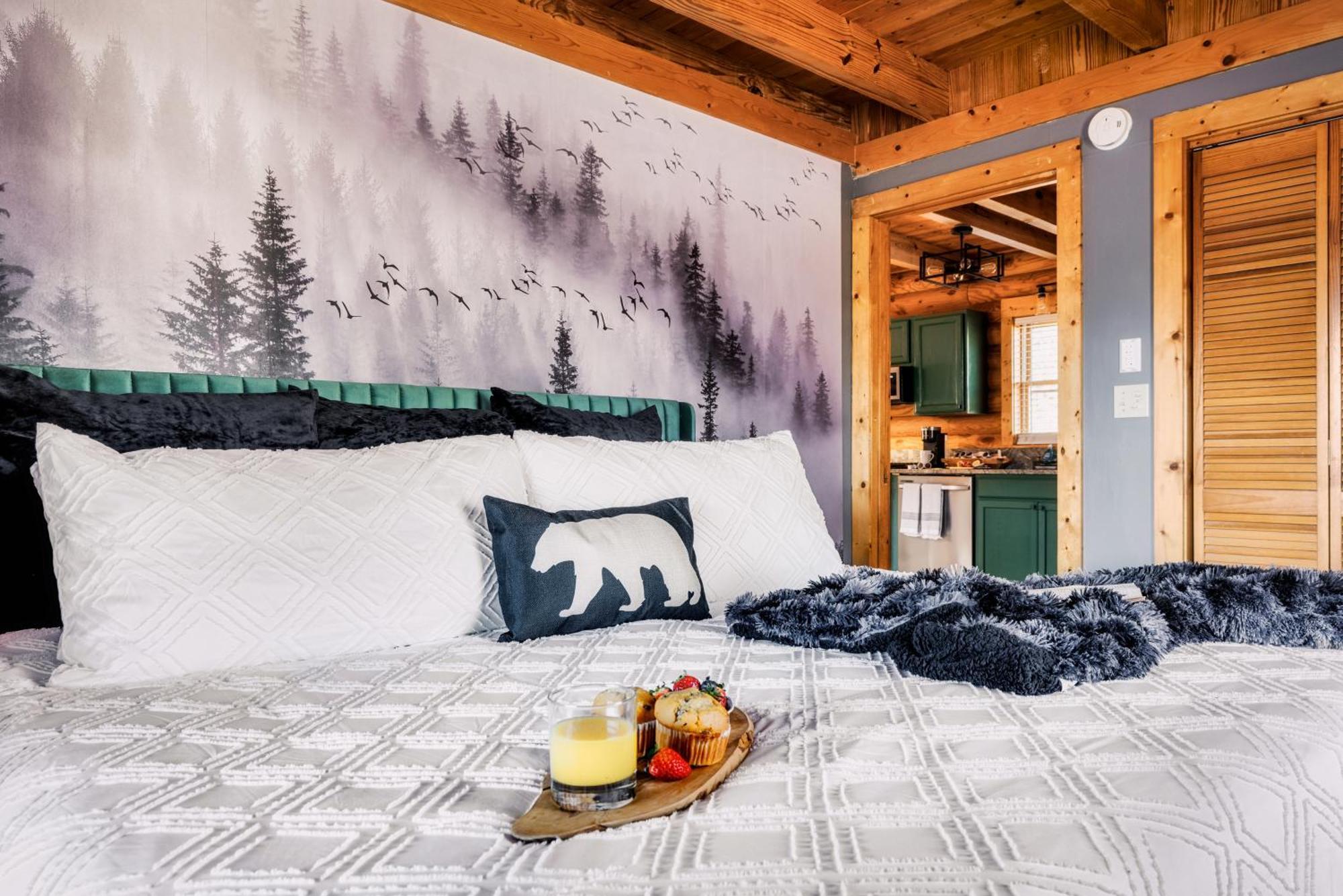 Holiday home The Lookout - Log - Fireplace - Firetable - Hot Tub - Ps5 - Bears Gatlinburg