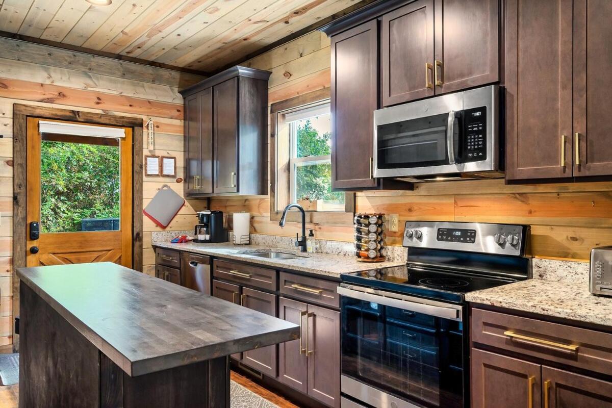 Private Secluded Luxury With Forest & Mt Views